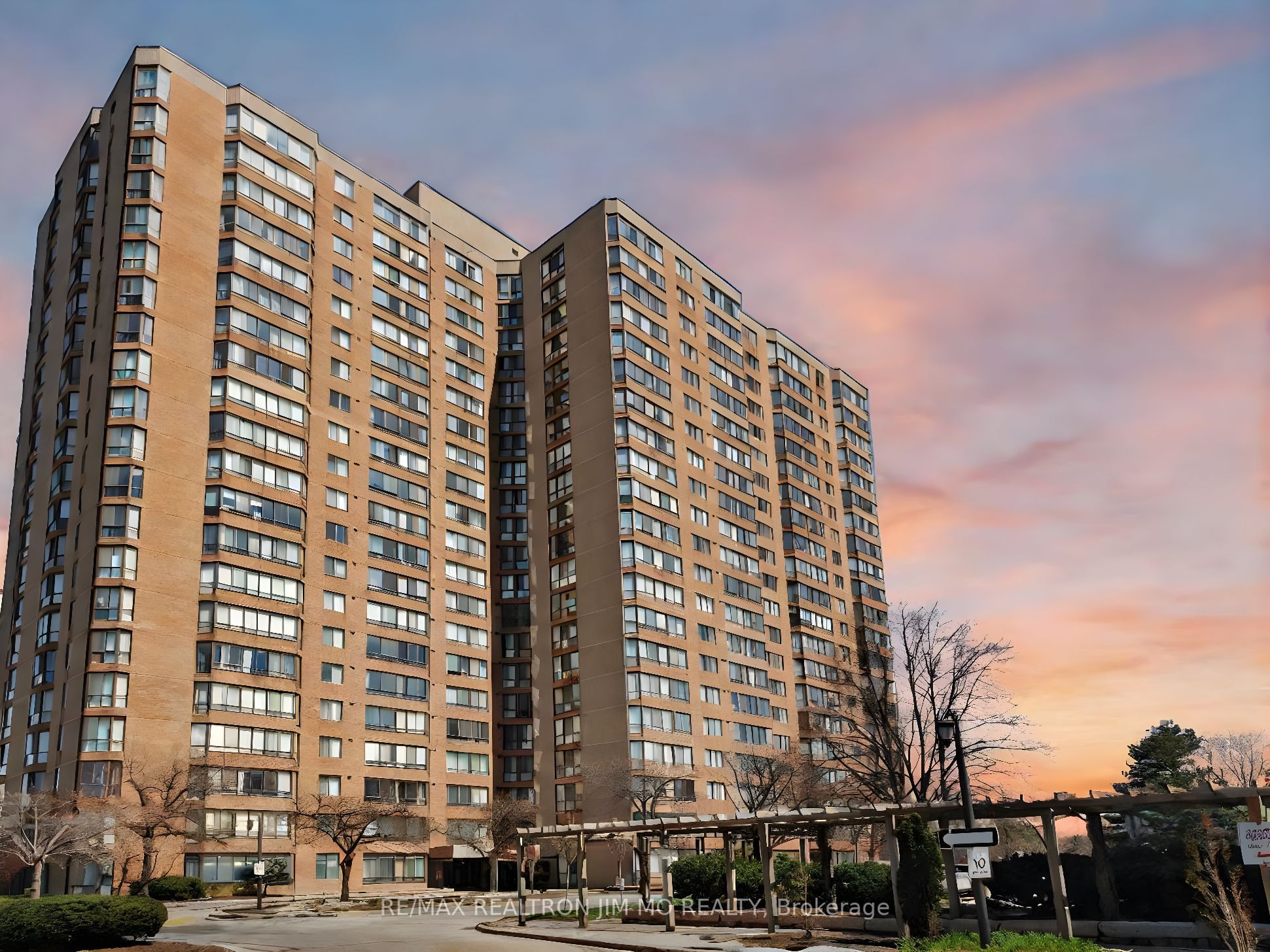 #330 - 25 Bamburgh Circle Property Photo 3