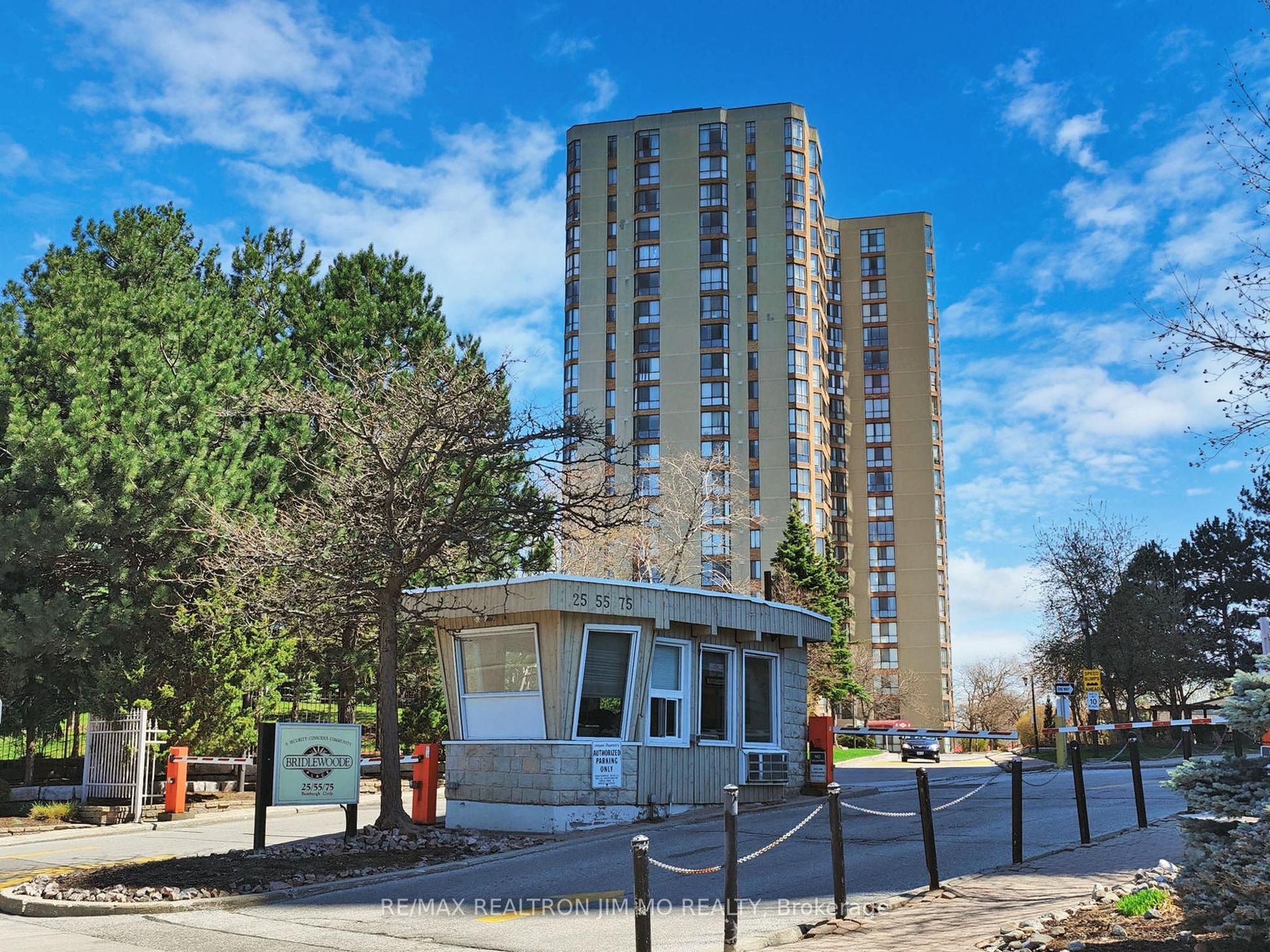 #330 - 25 Bamburgh Circle Property Photo 20