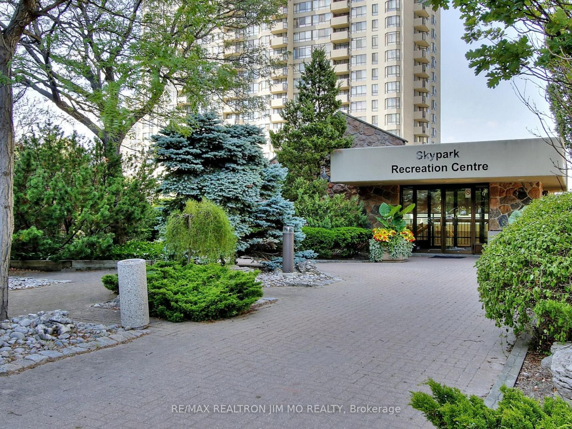 #330 - 25 Bamburgh Circle Property Photo 21