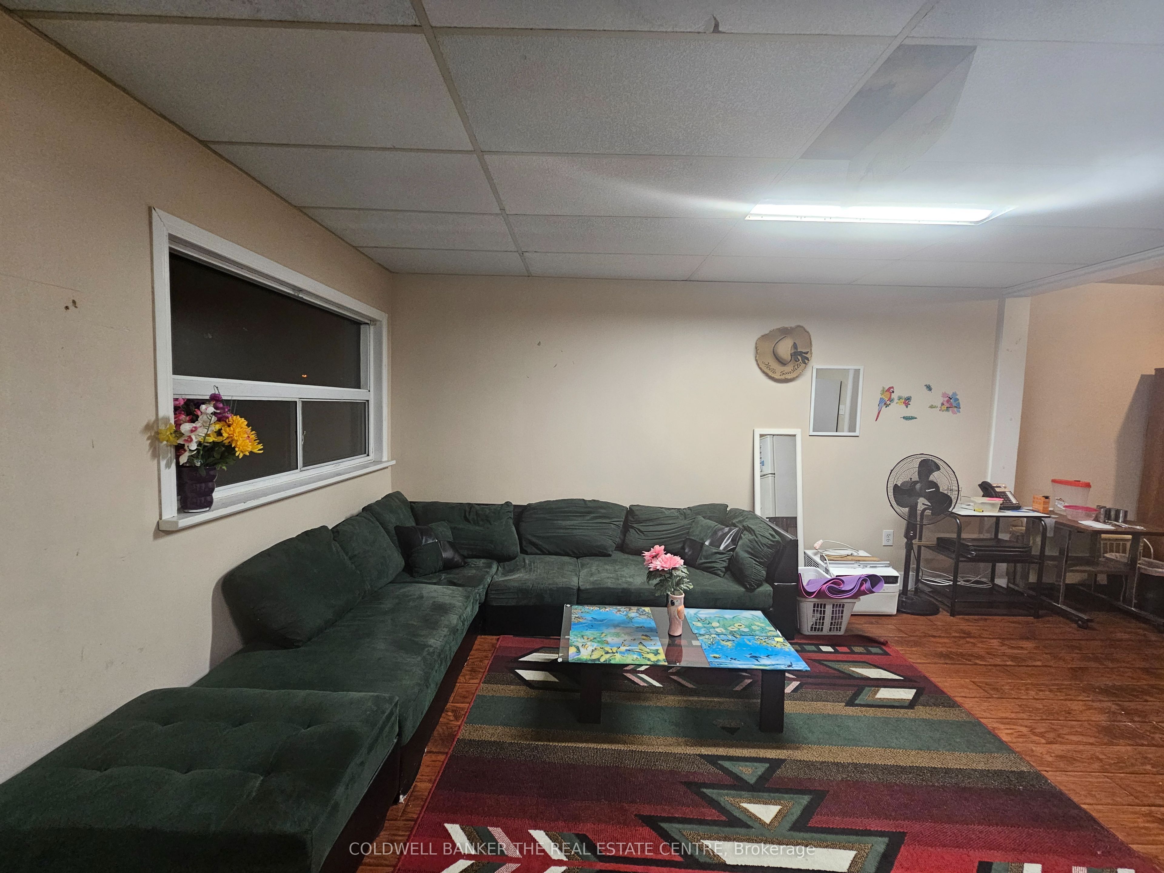 2867 Kingston Rd Road Property Photo 2