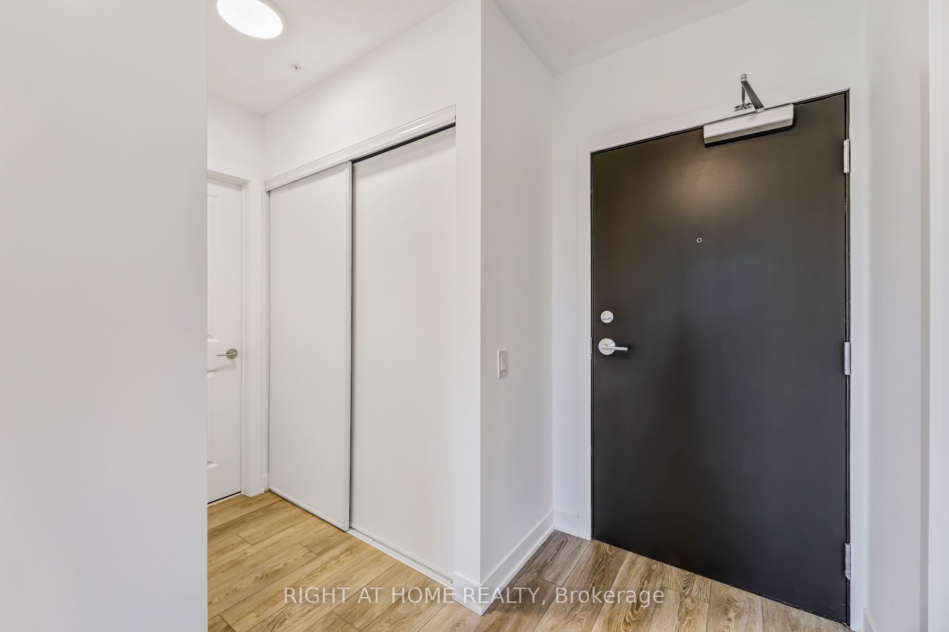 #218 - 385 Arctic Red Drive Property Photo 25