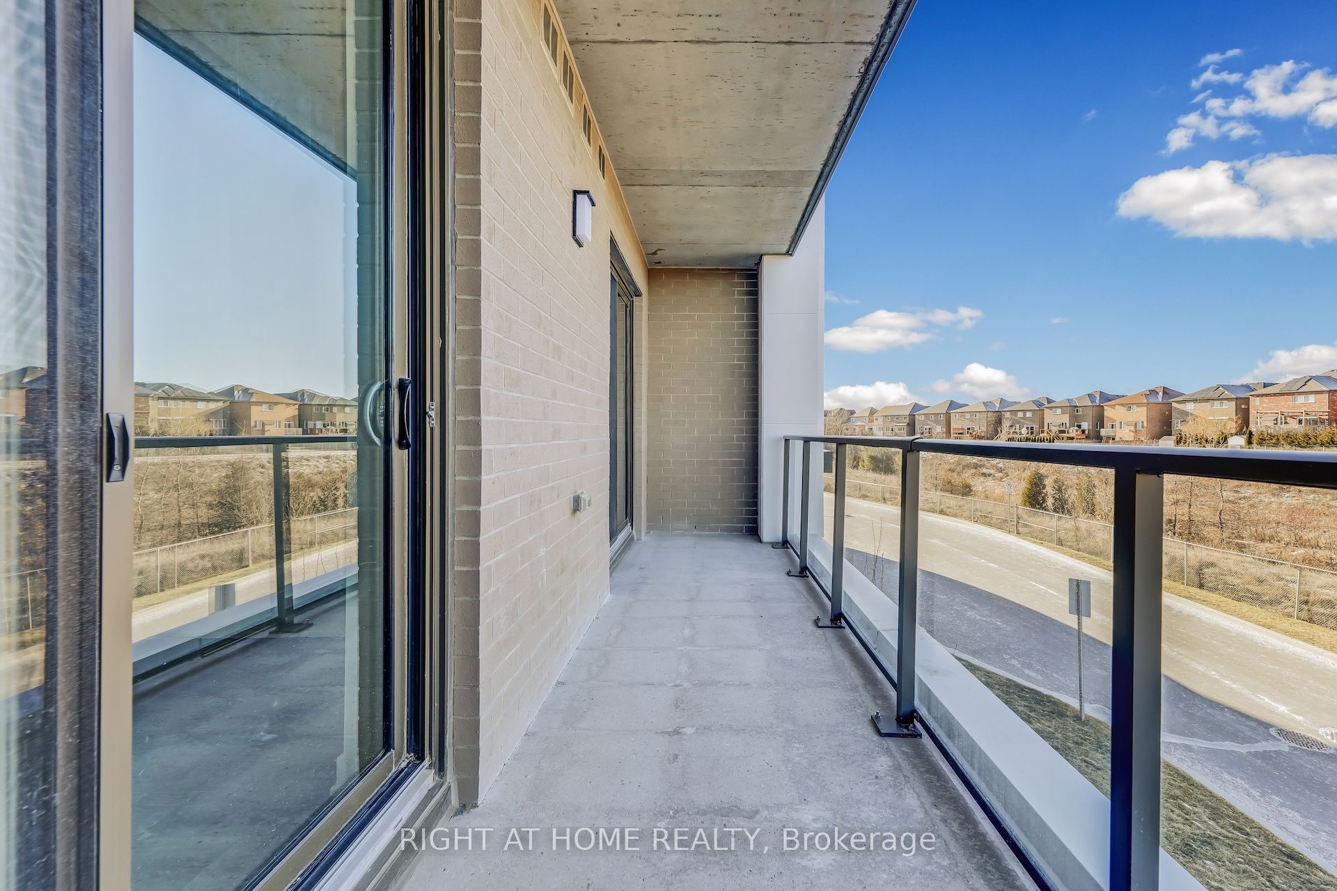 #218 - 385 Arctic Red Drive Property Photo 28