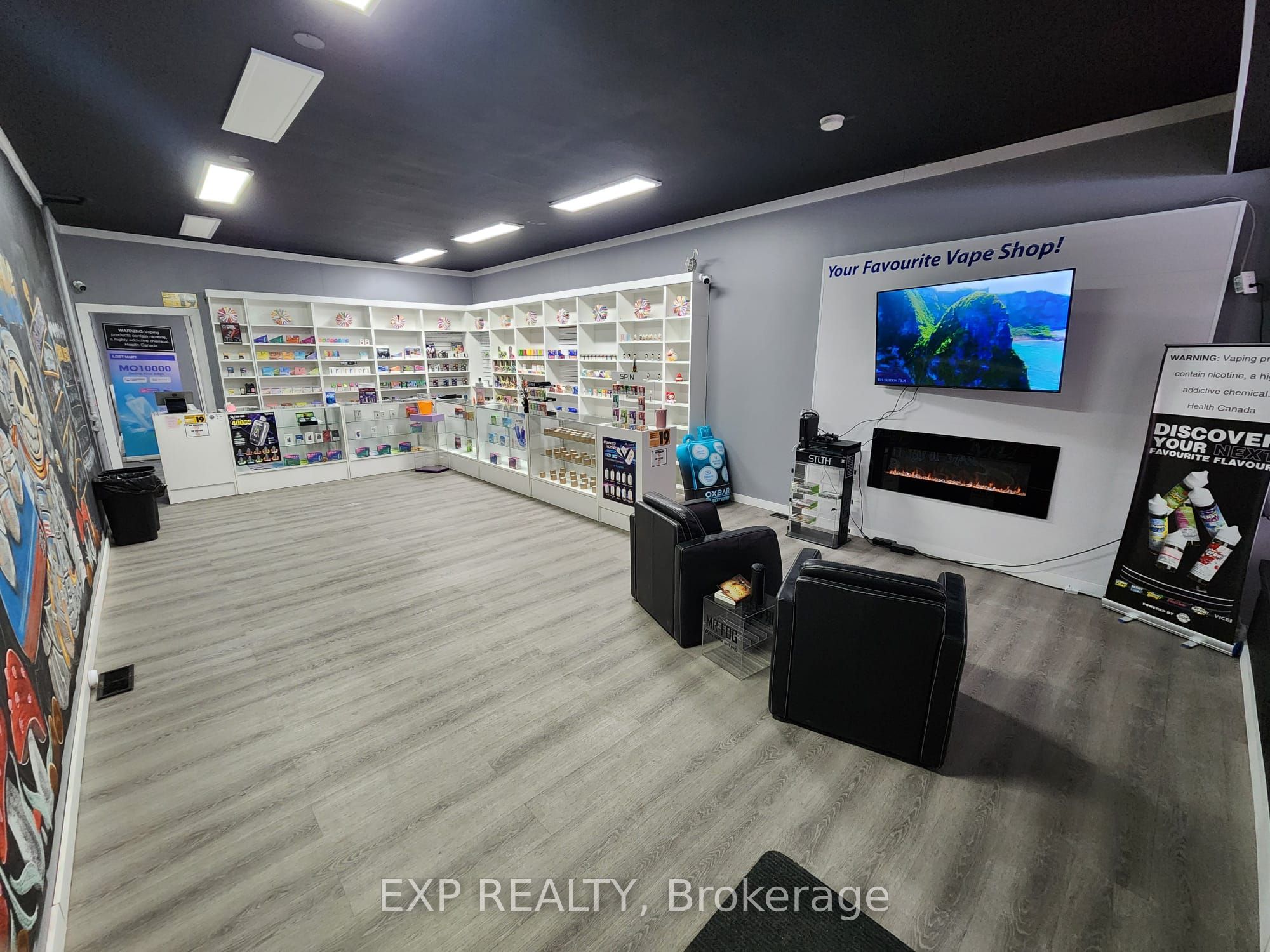 639 Pharmacy Avenue Property Photo 2