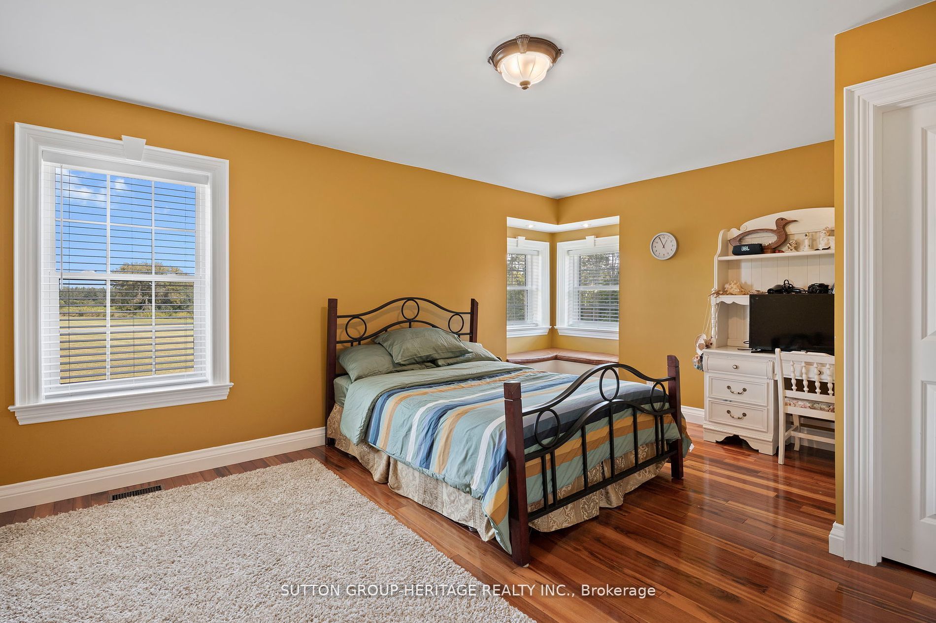 2100 Taunton Road Property Photo 19
