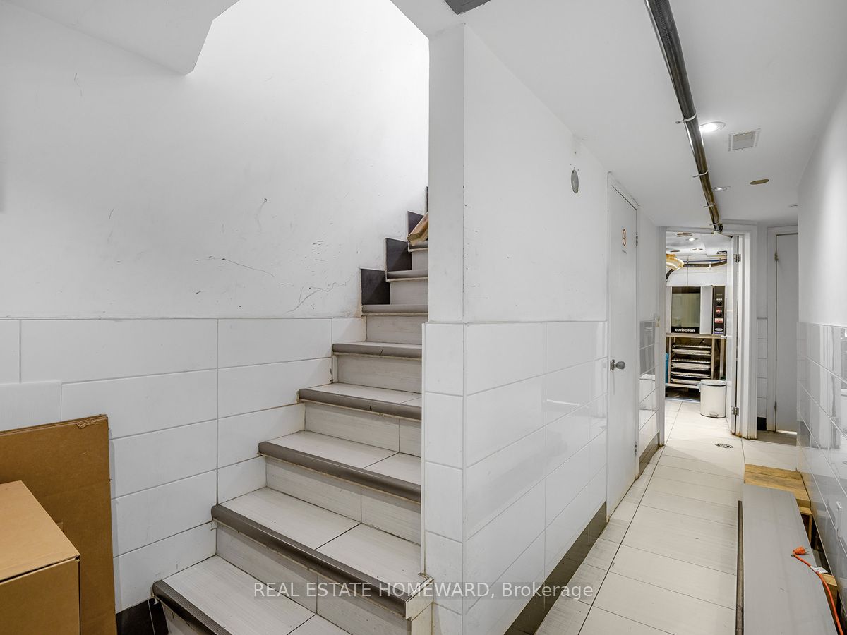 820 Danforth Avenue Property Photo 12