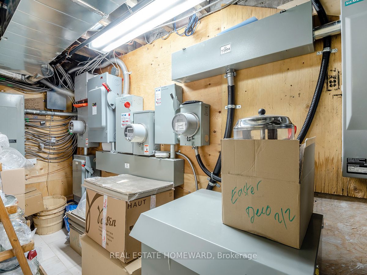 820 Danforth Avenue Property Photo 15