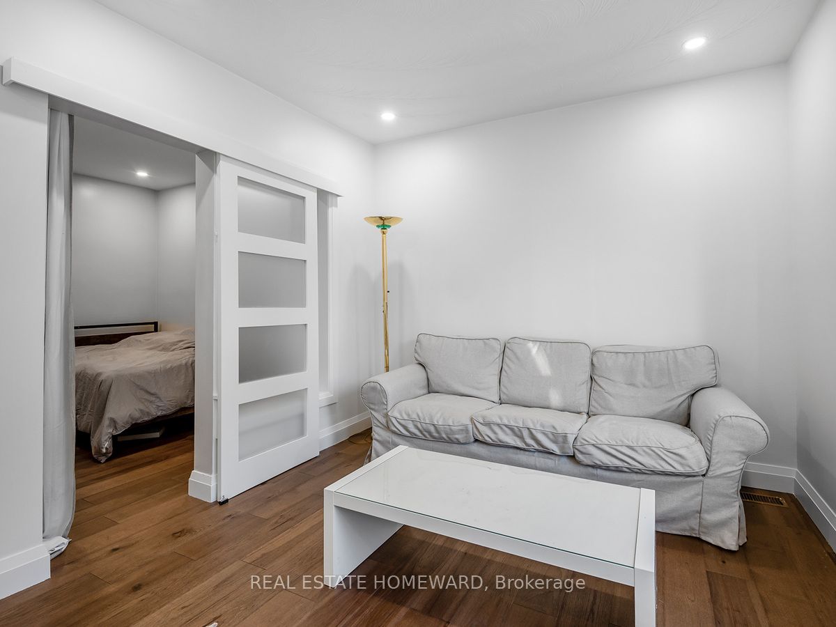 820 Danforth Avenue Property Photo 24