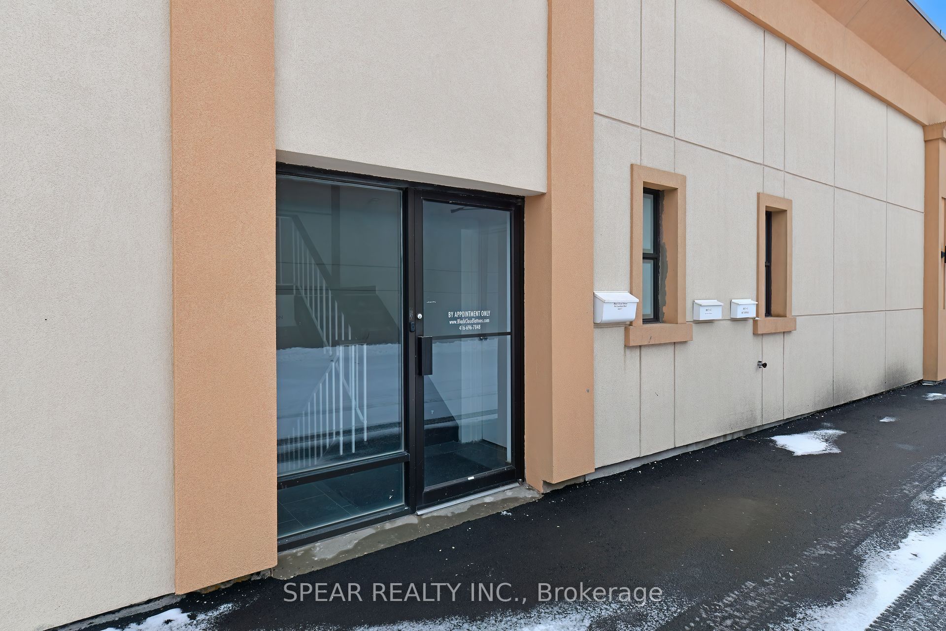 #1 - 94 Crockford Boulevard Property Photo 2