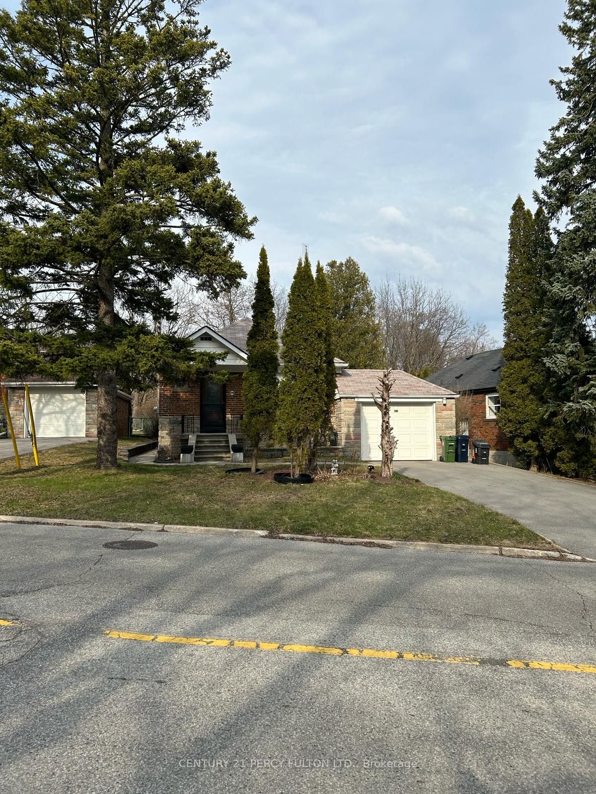 63 Midland Avenue Property Photo 3