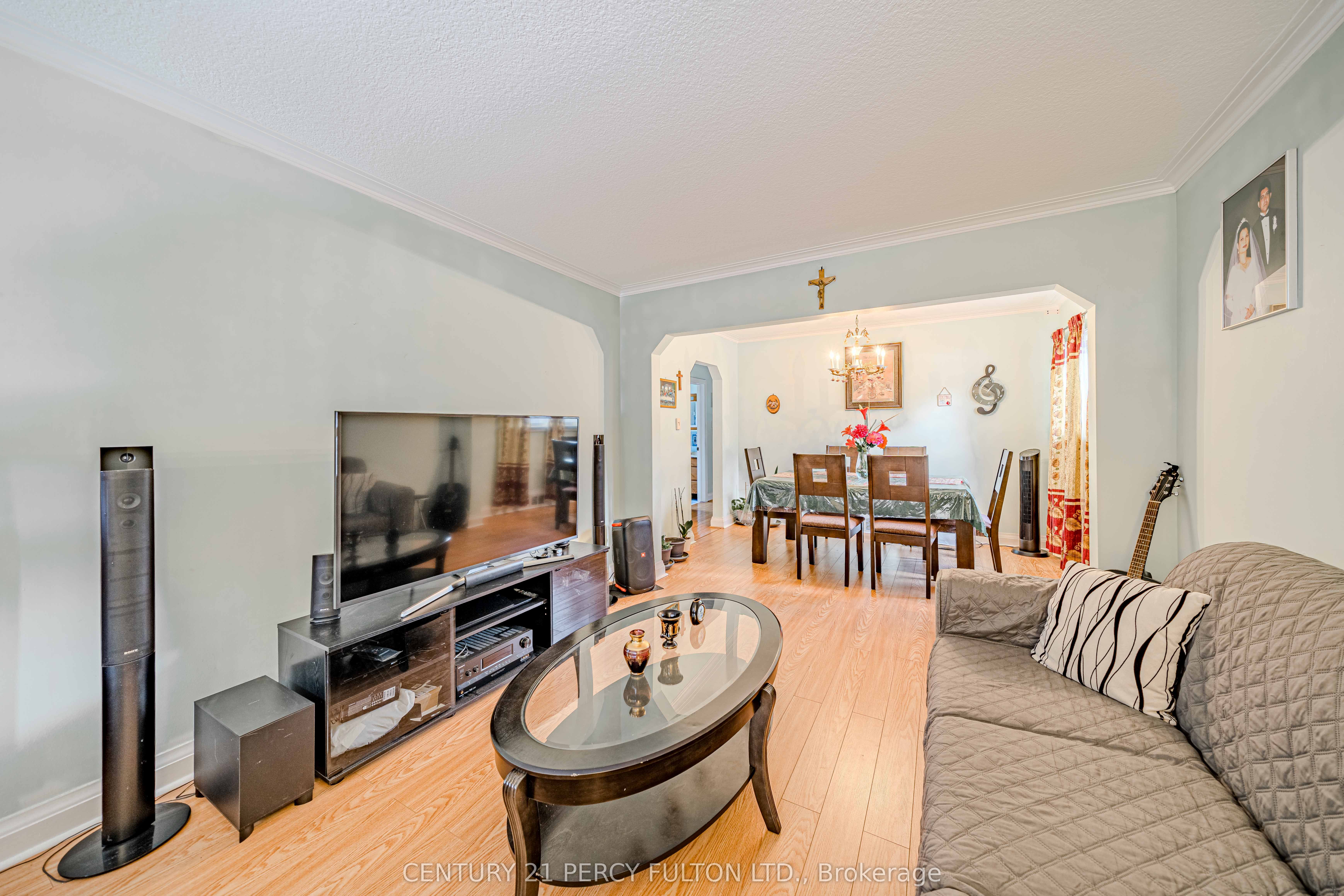 63 Midland Avenue Property Photo 6