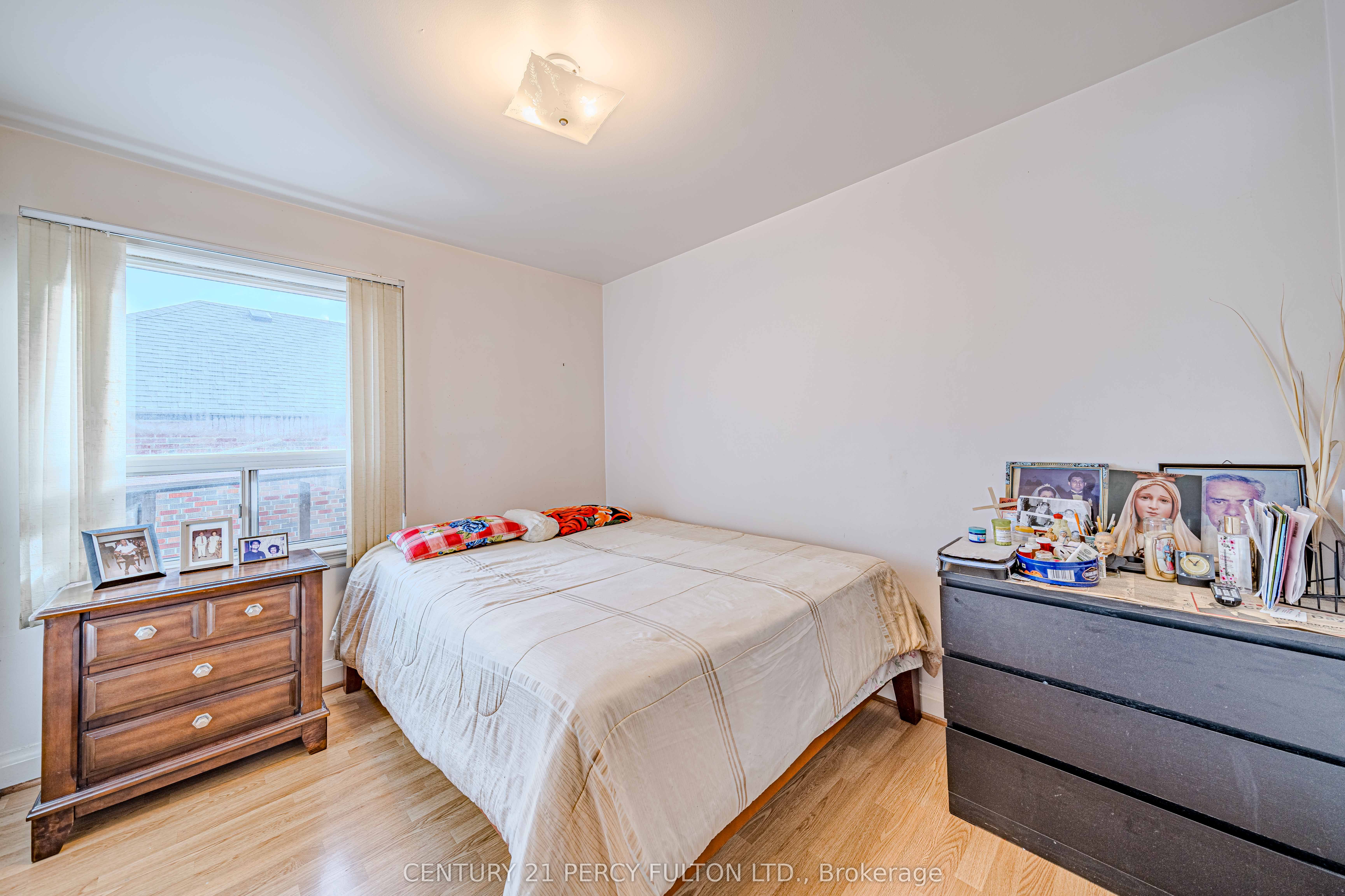 63 Midland Avenue Property Photo 15