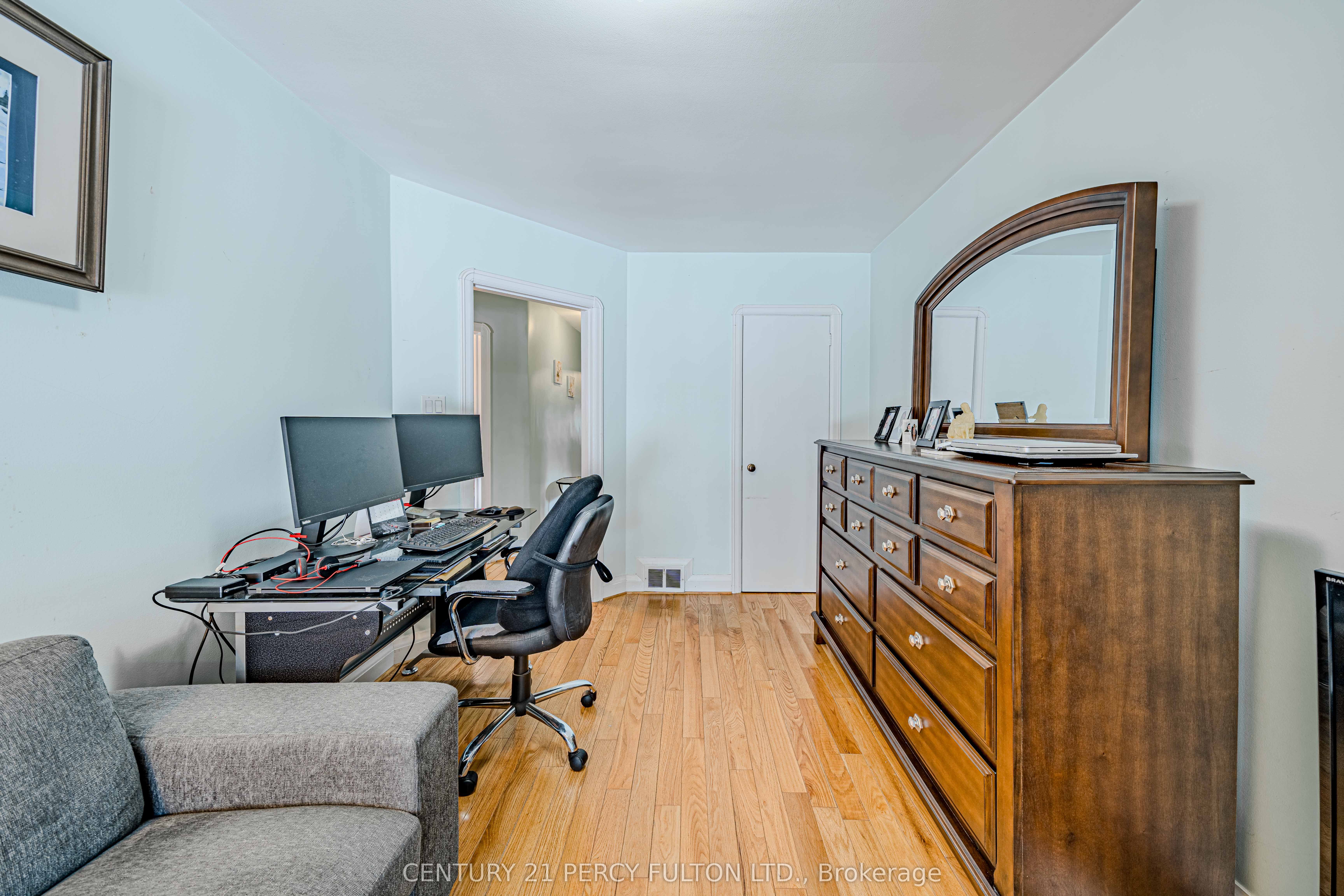 63 Midland Avenue Property Photo 17