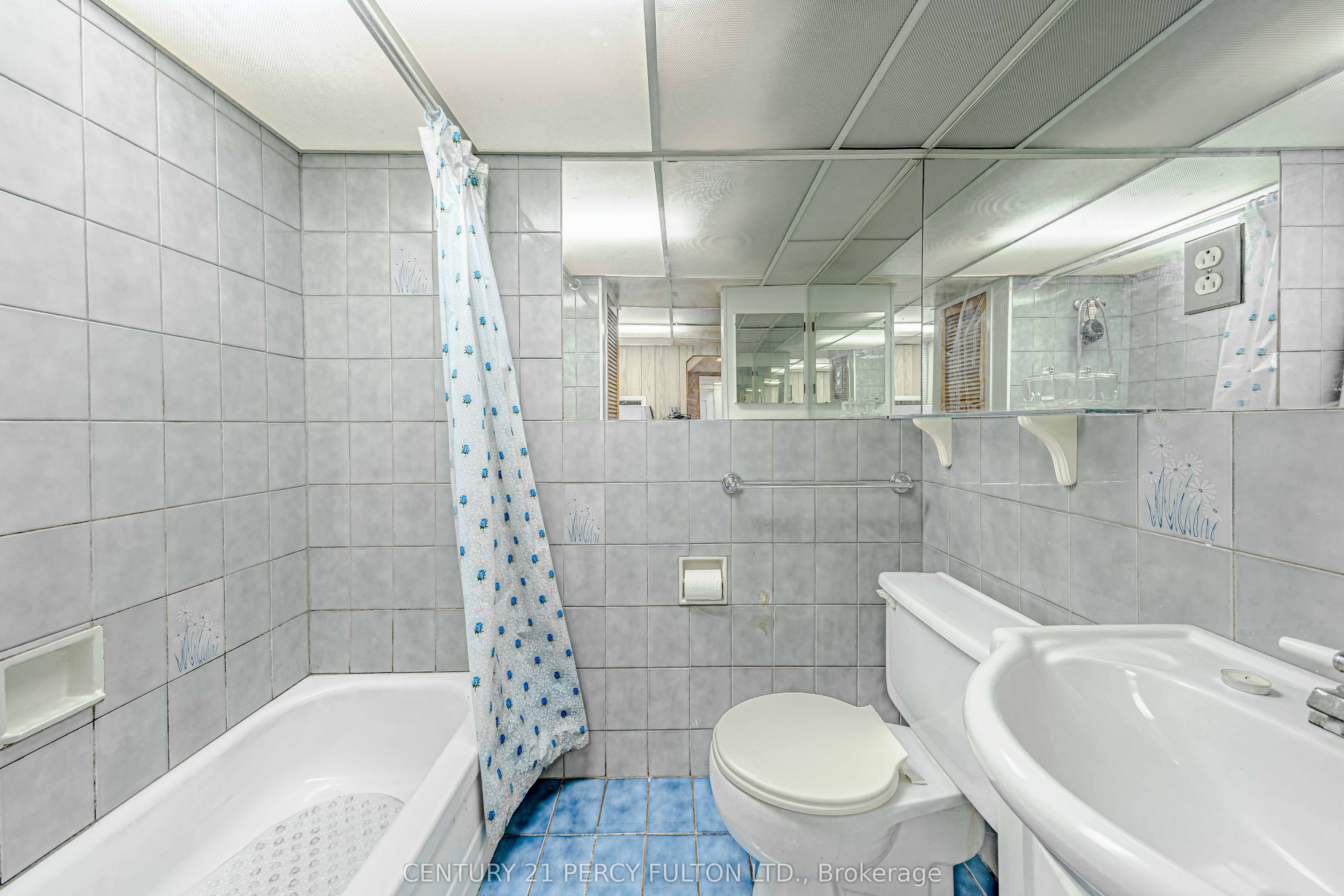 63 Midland Avenue Property Photo 28