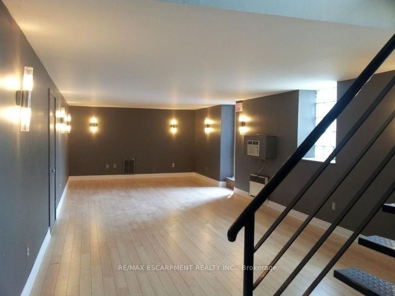 #107 - 33 Villiers Street Property Photo 1