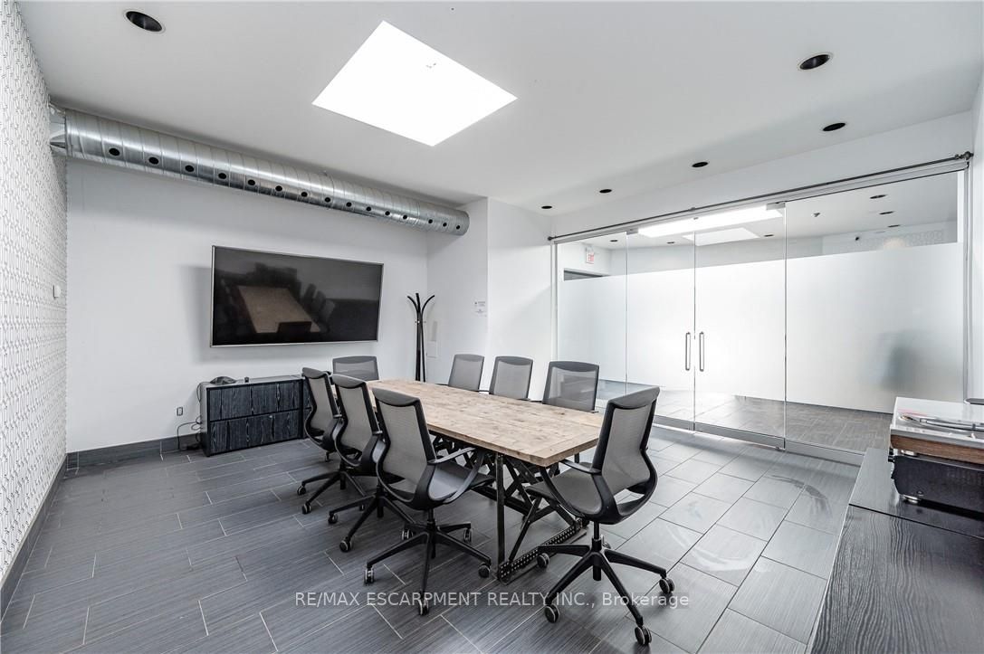 #107 - 33 Villiers Street Property Photo 5