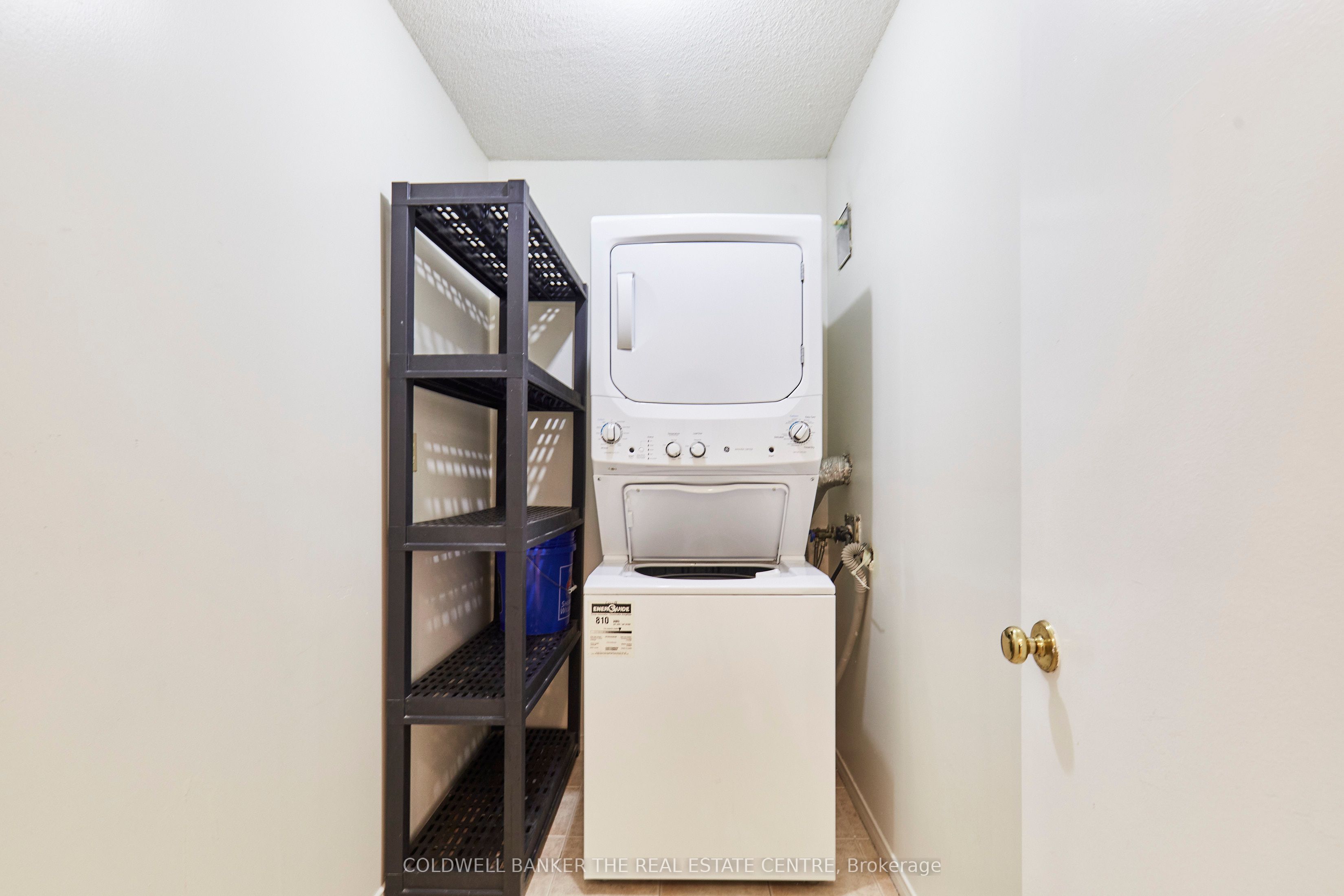 #401 - 2 Westney Road Property Photo 19