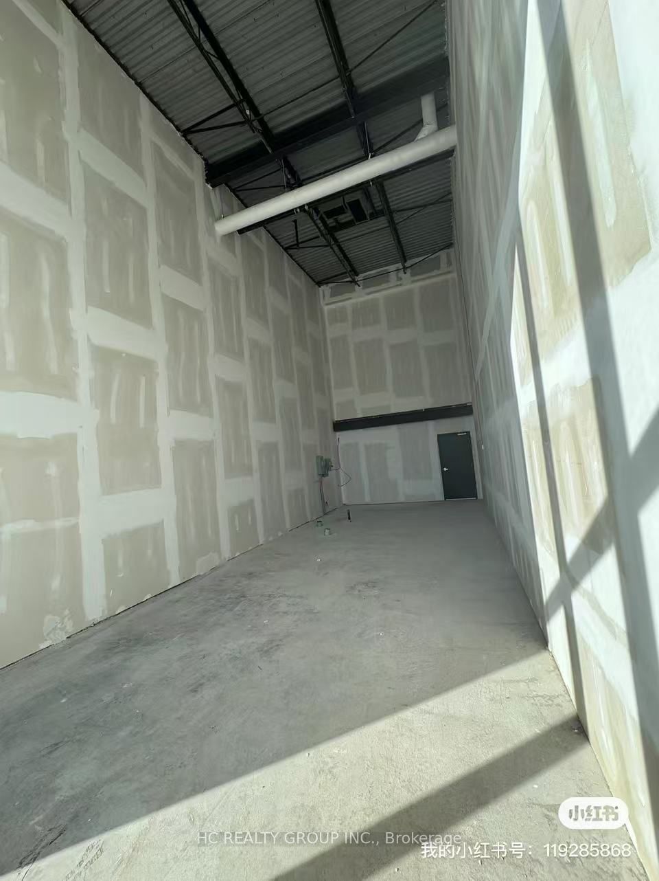 #b9 - 3101 Kennedy Road Property Photo 3
