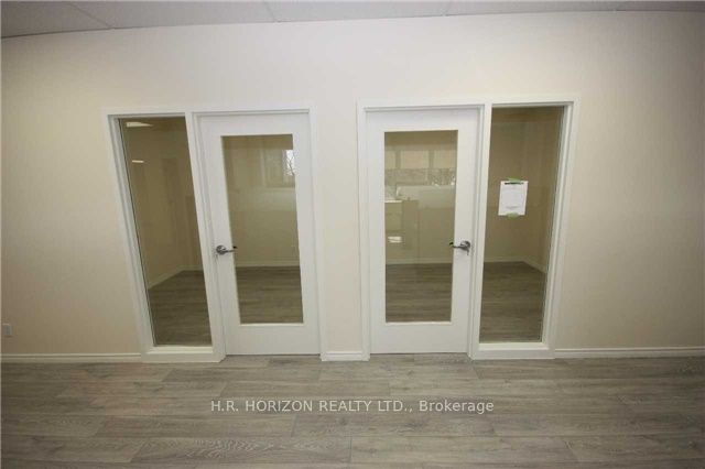 #203 - 688 Coxwell Avenue Property Photo 6