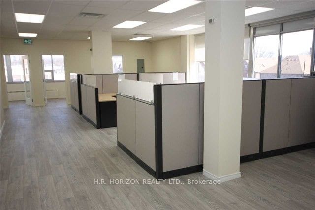 #316 - 688 Coxwell Avenue Property Photo 3