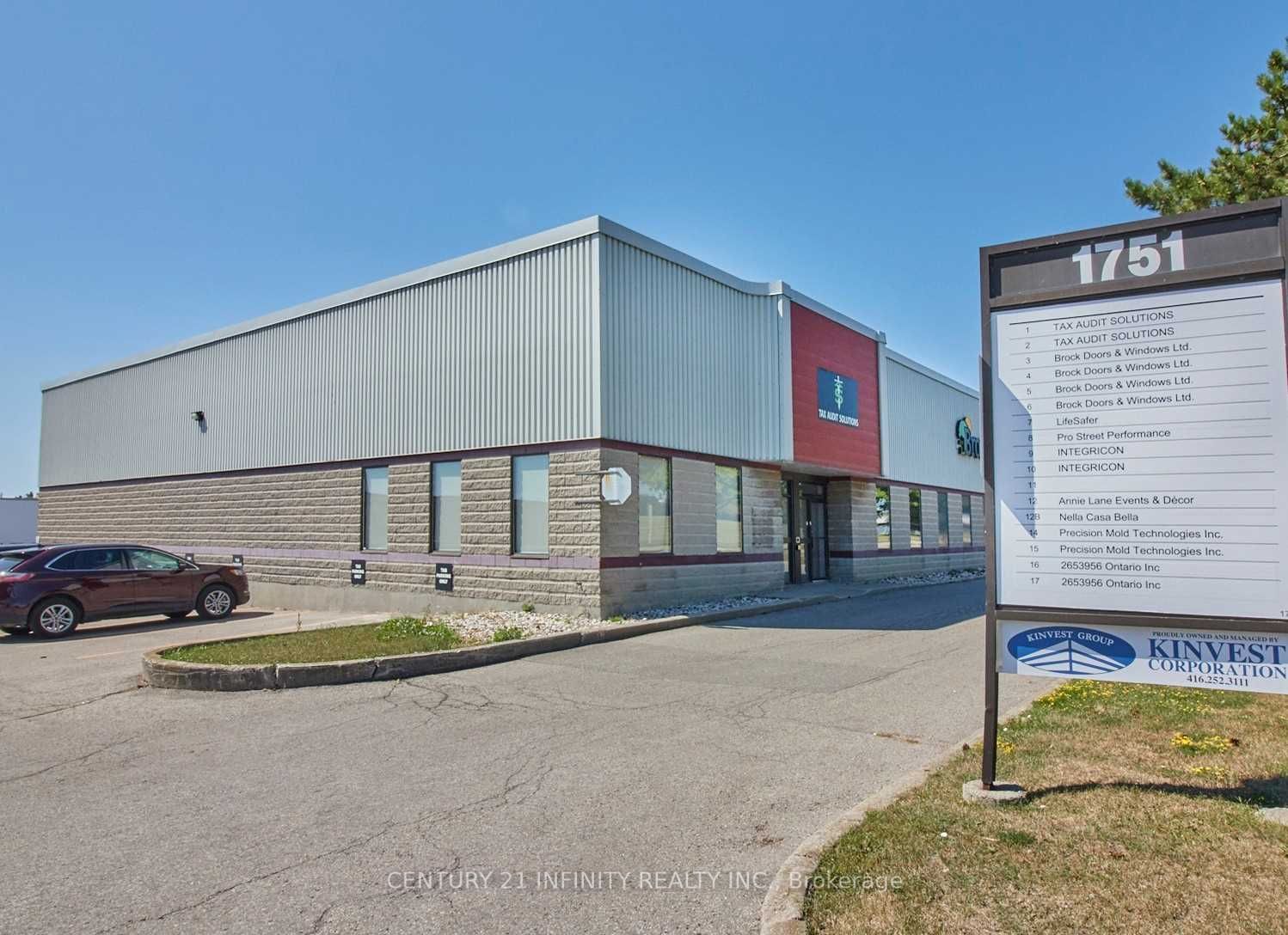 #1-2 - 1751 Wentworth Street Property Photo 1