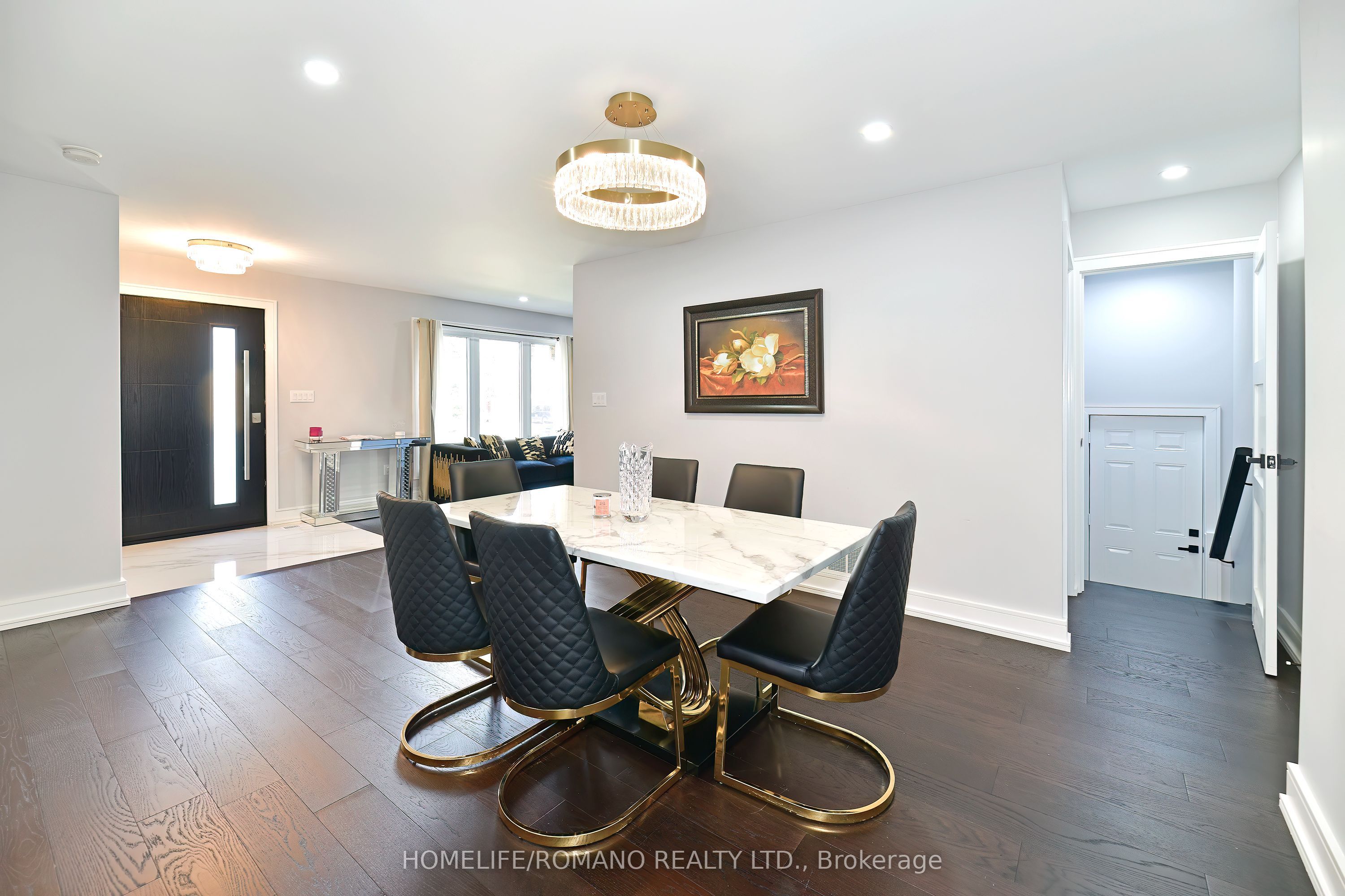 826 Krosno Boulevard Property Photo 6