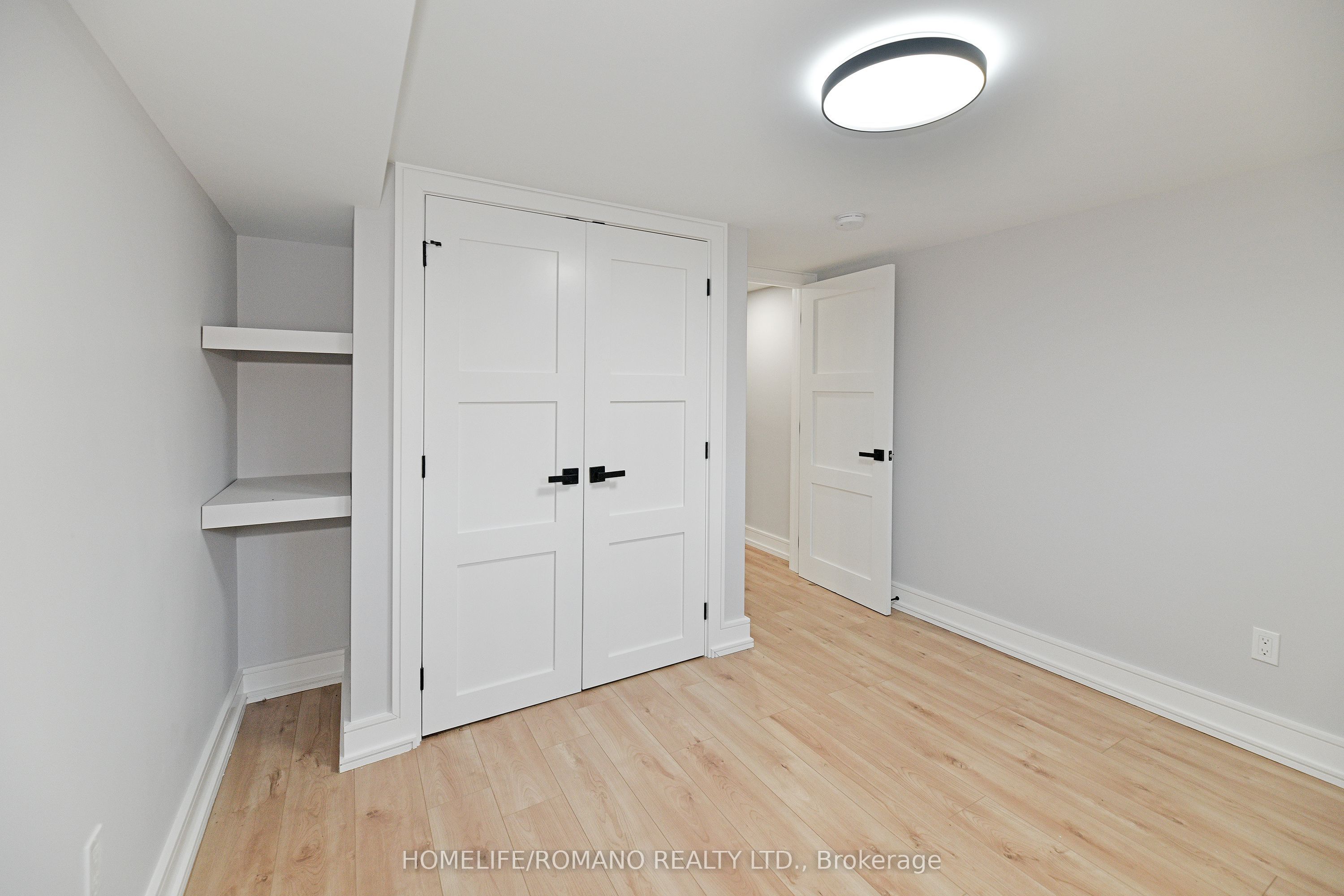 826 Krosno Boulevard Property Photo 29