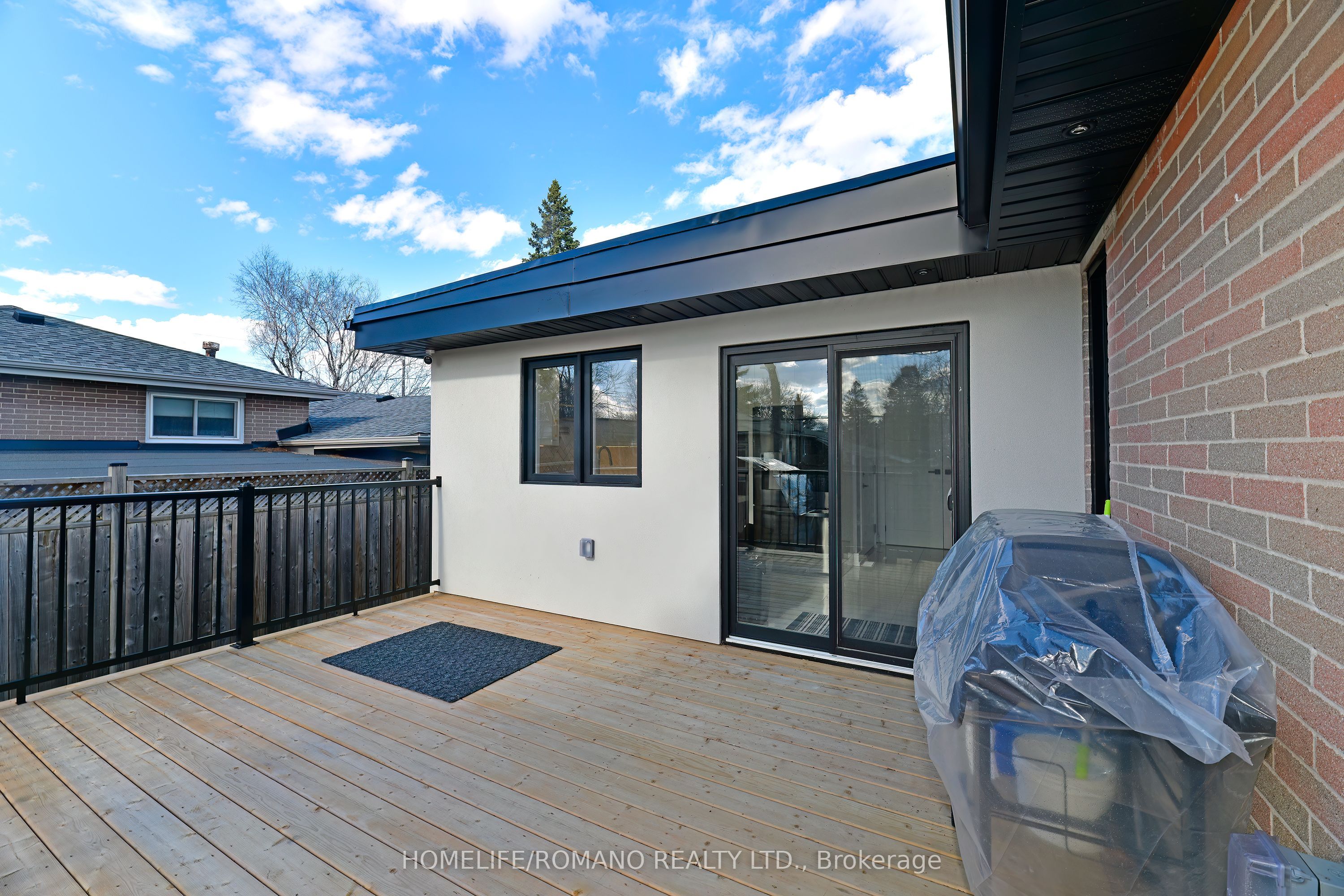 826 Krosno Boulevard Property Photo 38