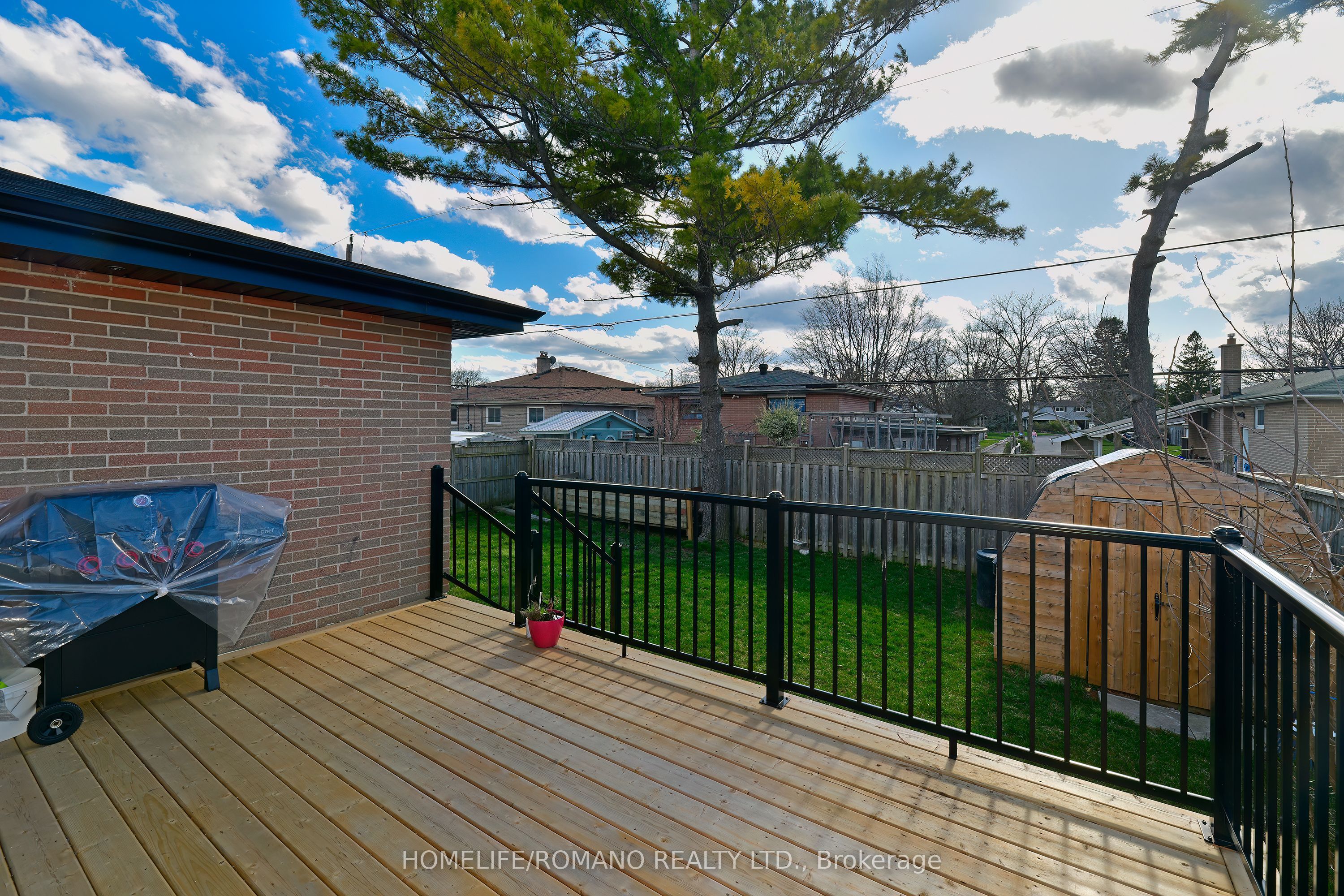 826 Krosno Boulevard Property Photo 39
