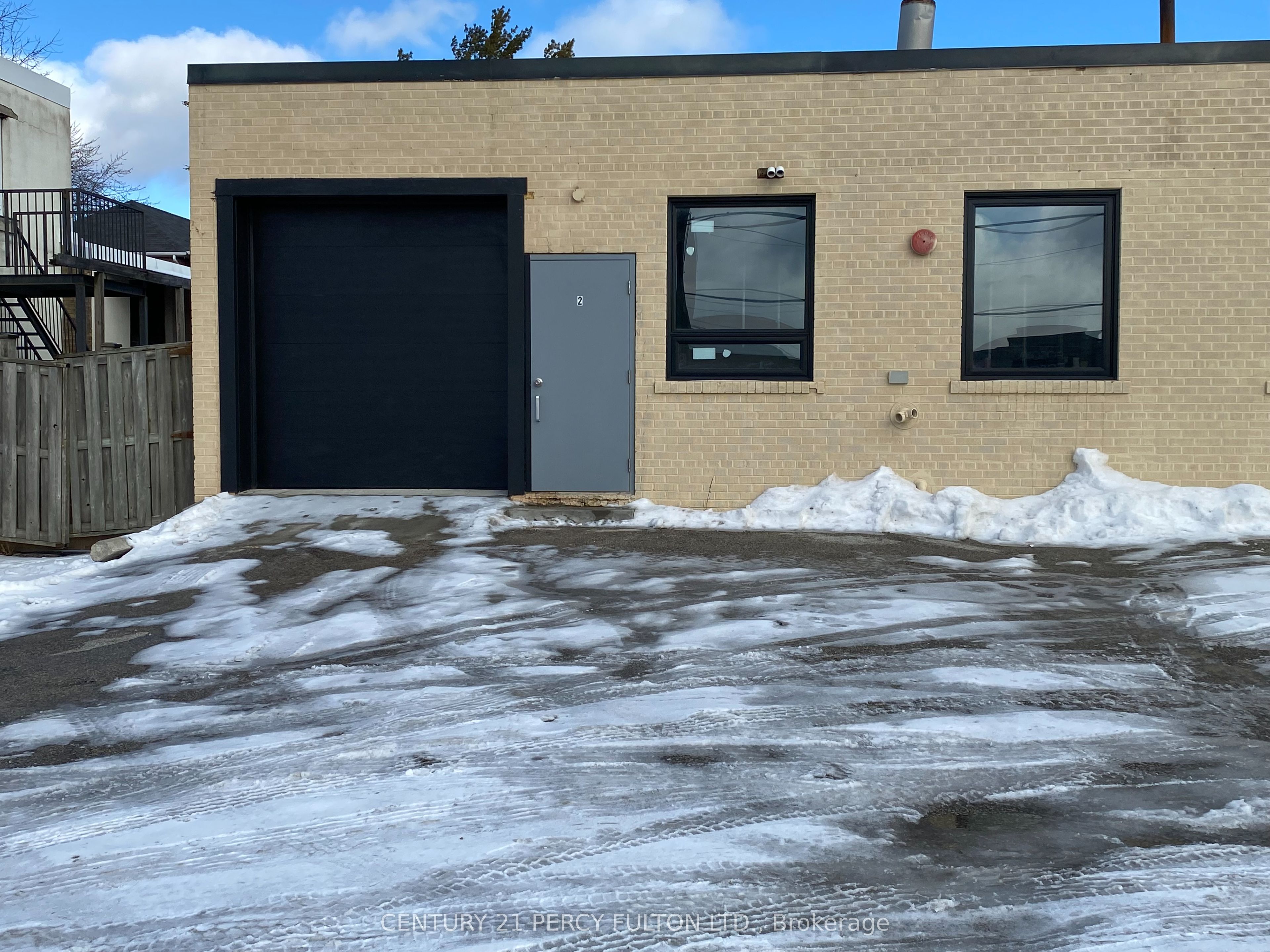##2 - 439 Birchmount Road Property Photo 1