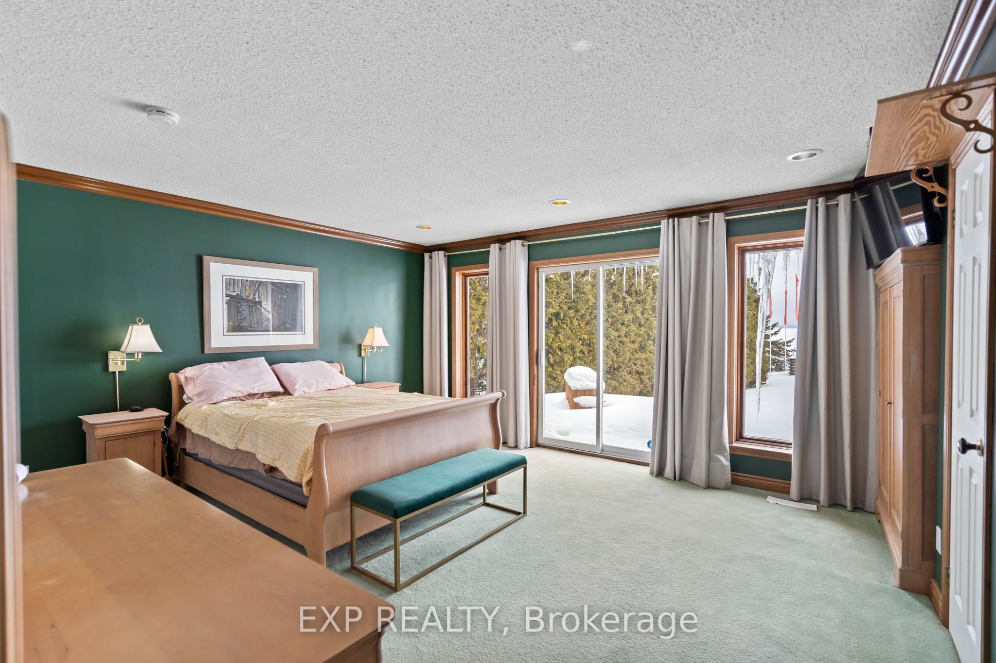 359 Aldred Drive Property Photo 12