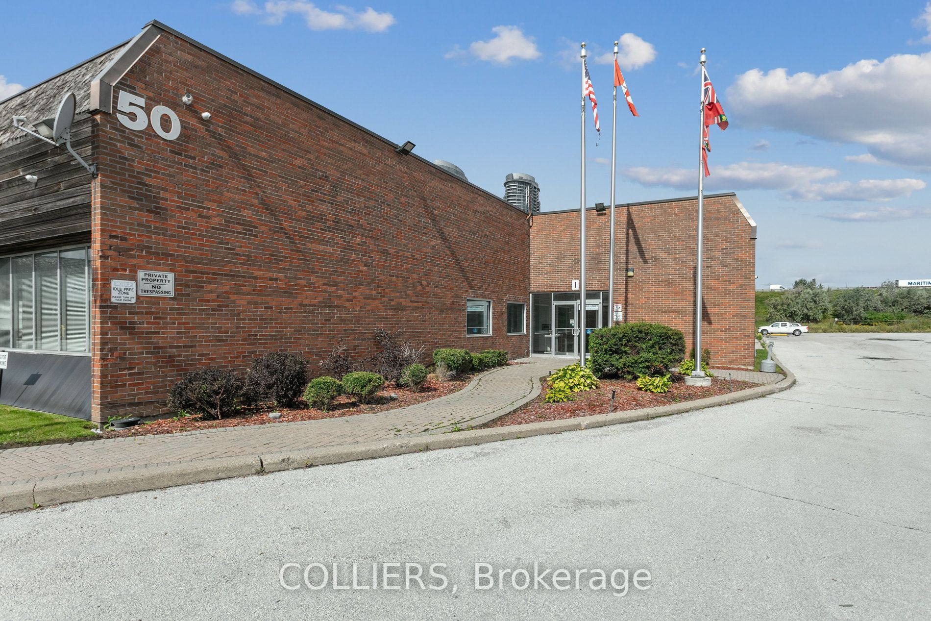 2220 Midland Avenue Property Photo 2