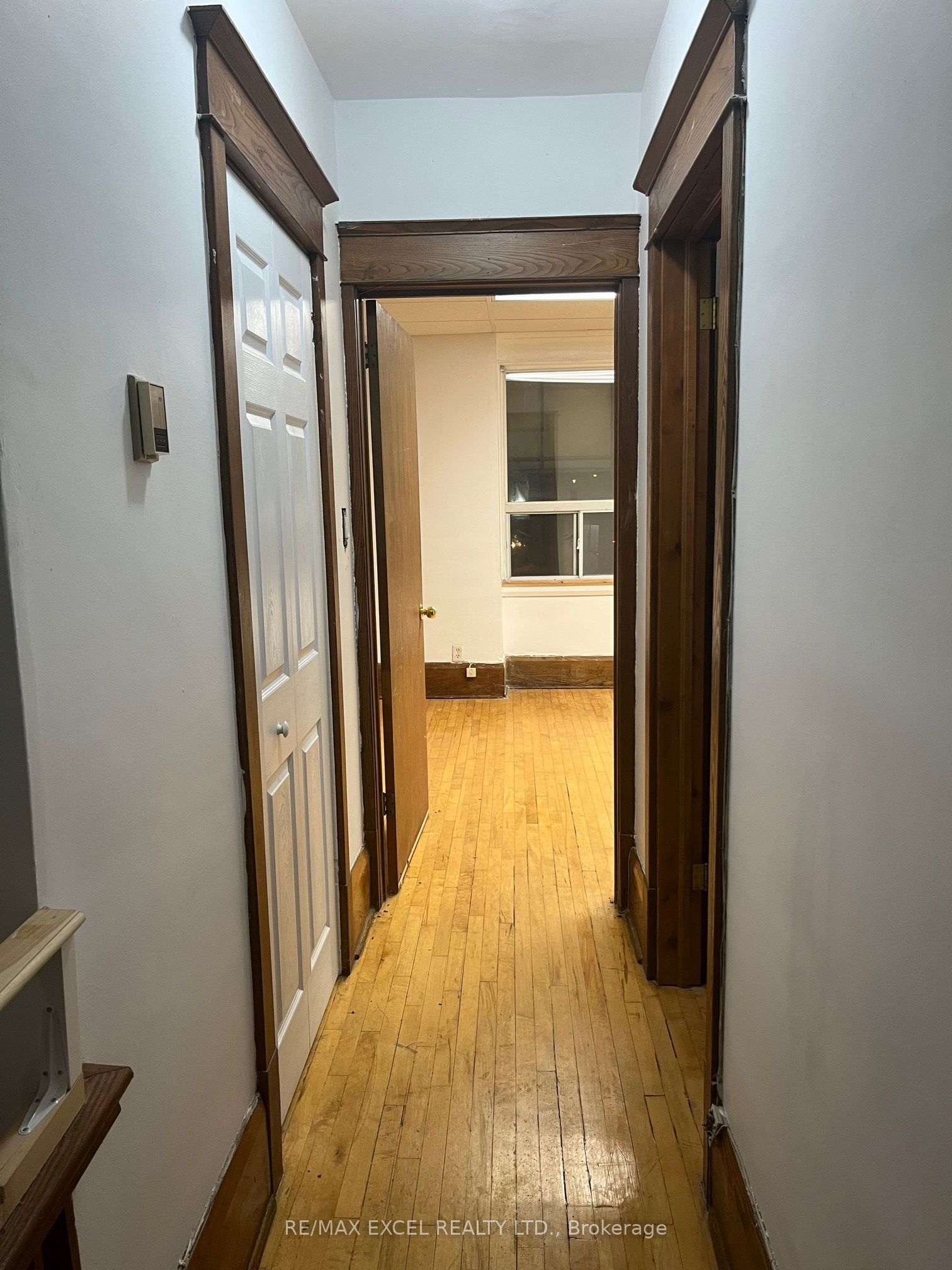 #upper - 300 Danforth Avenue Property Photo 3
