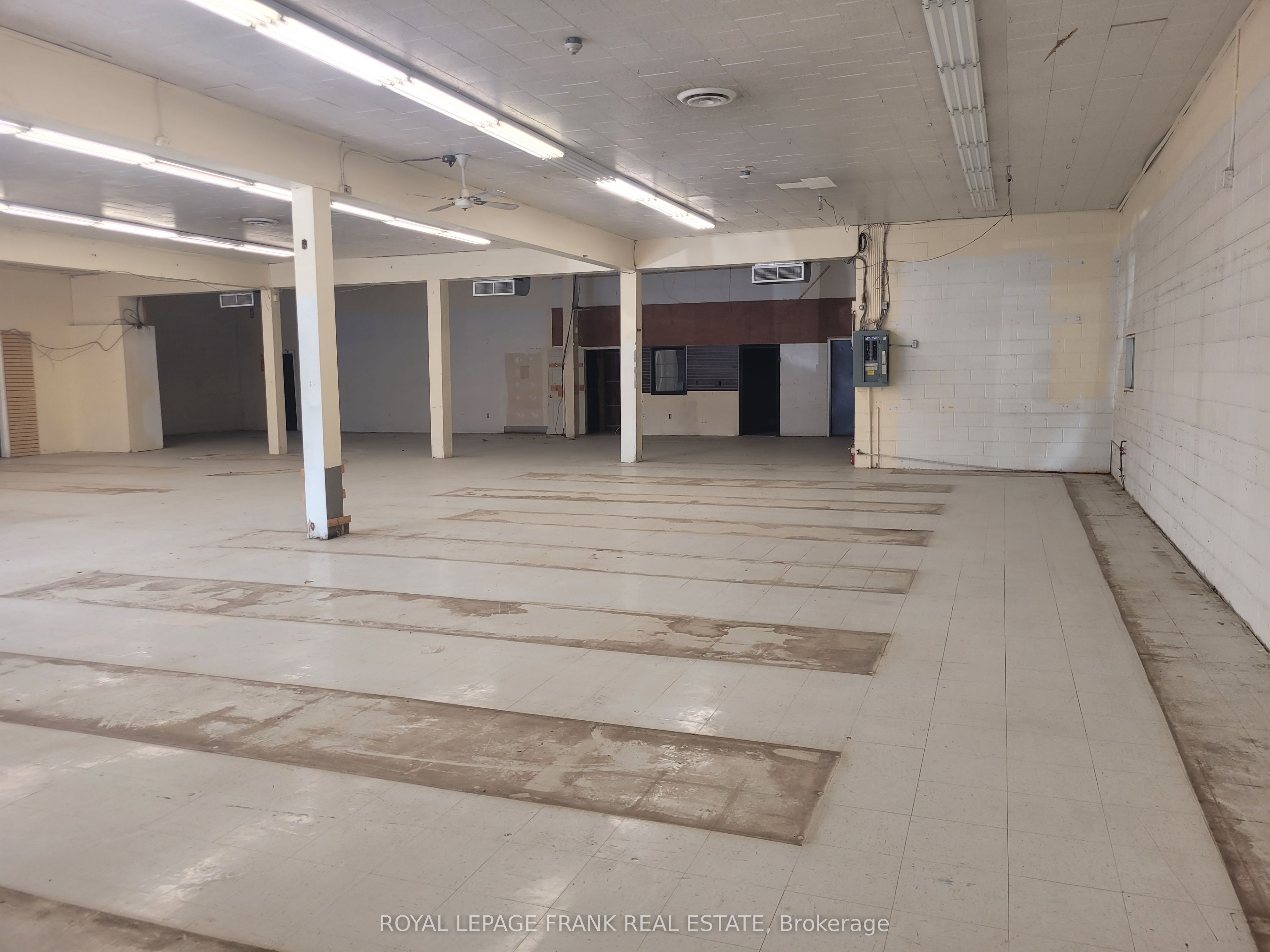246 King Street Property Photo 5