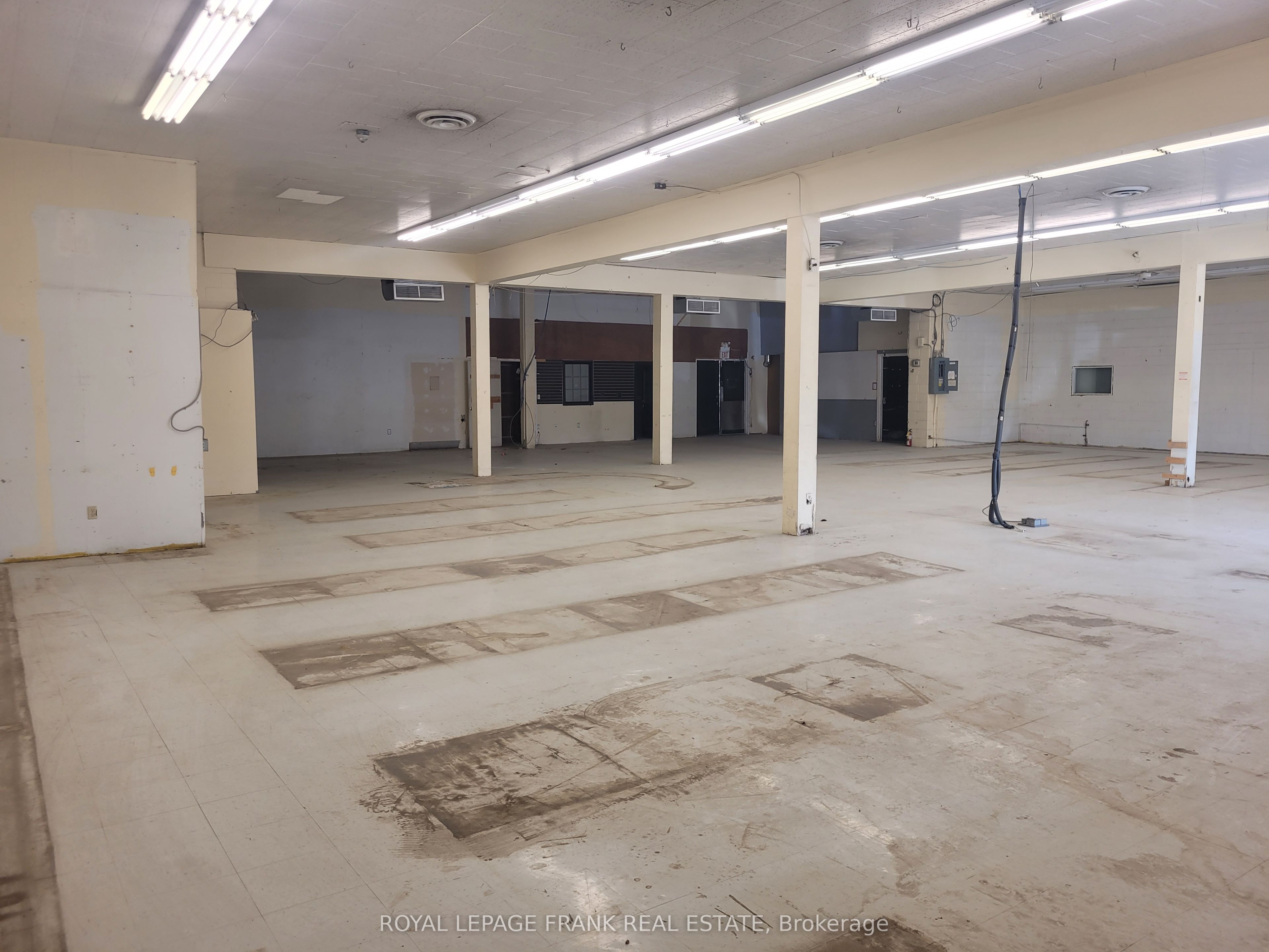 246 King Street Property Photo 7