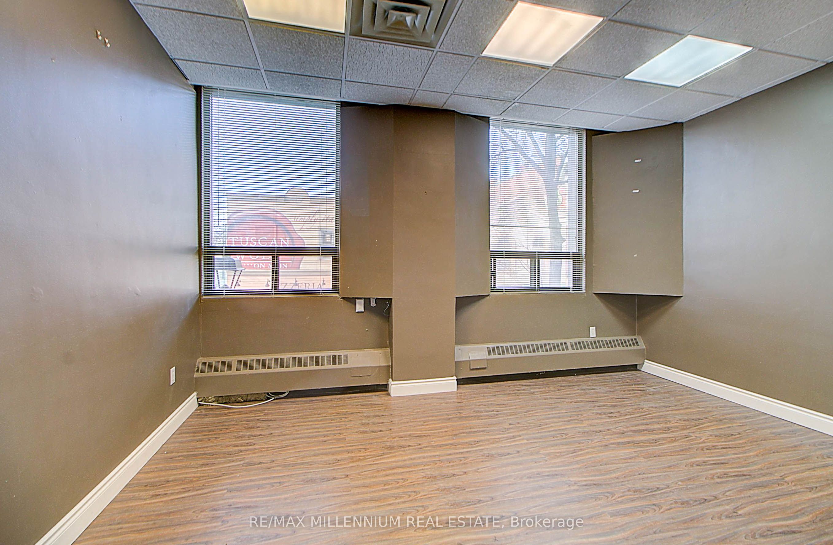 #205 - 101 Dundas Street Property Photo 6