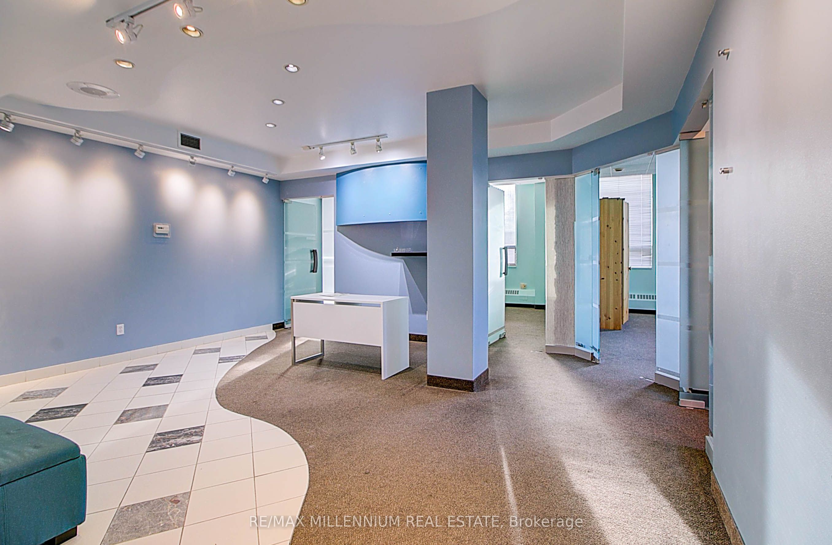 #205 - 101 Dundas Street Property Photo 7