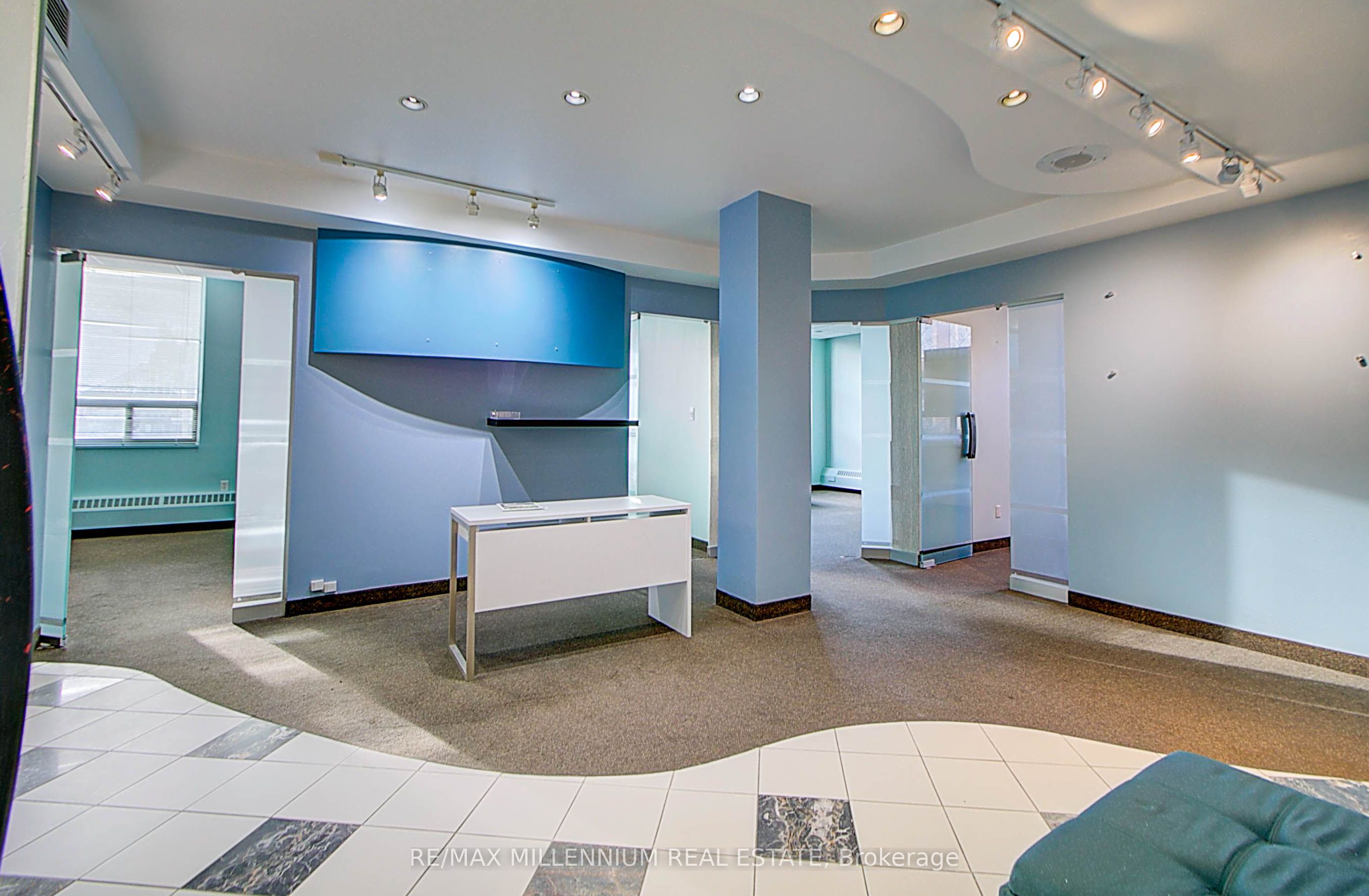 #205 - 101 Dundas Street Property Photo 8