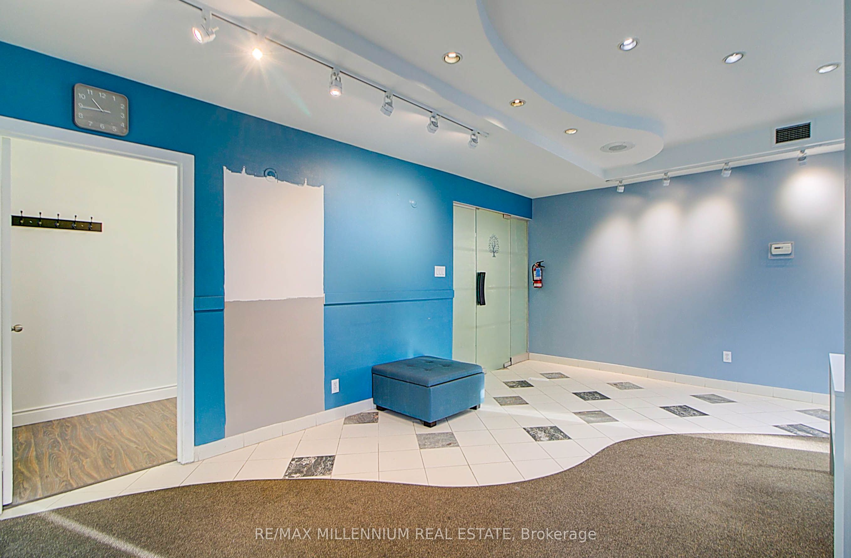 #205 - 101 Dundas Street Property Photo 9