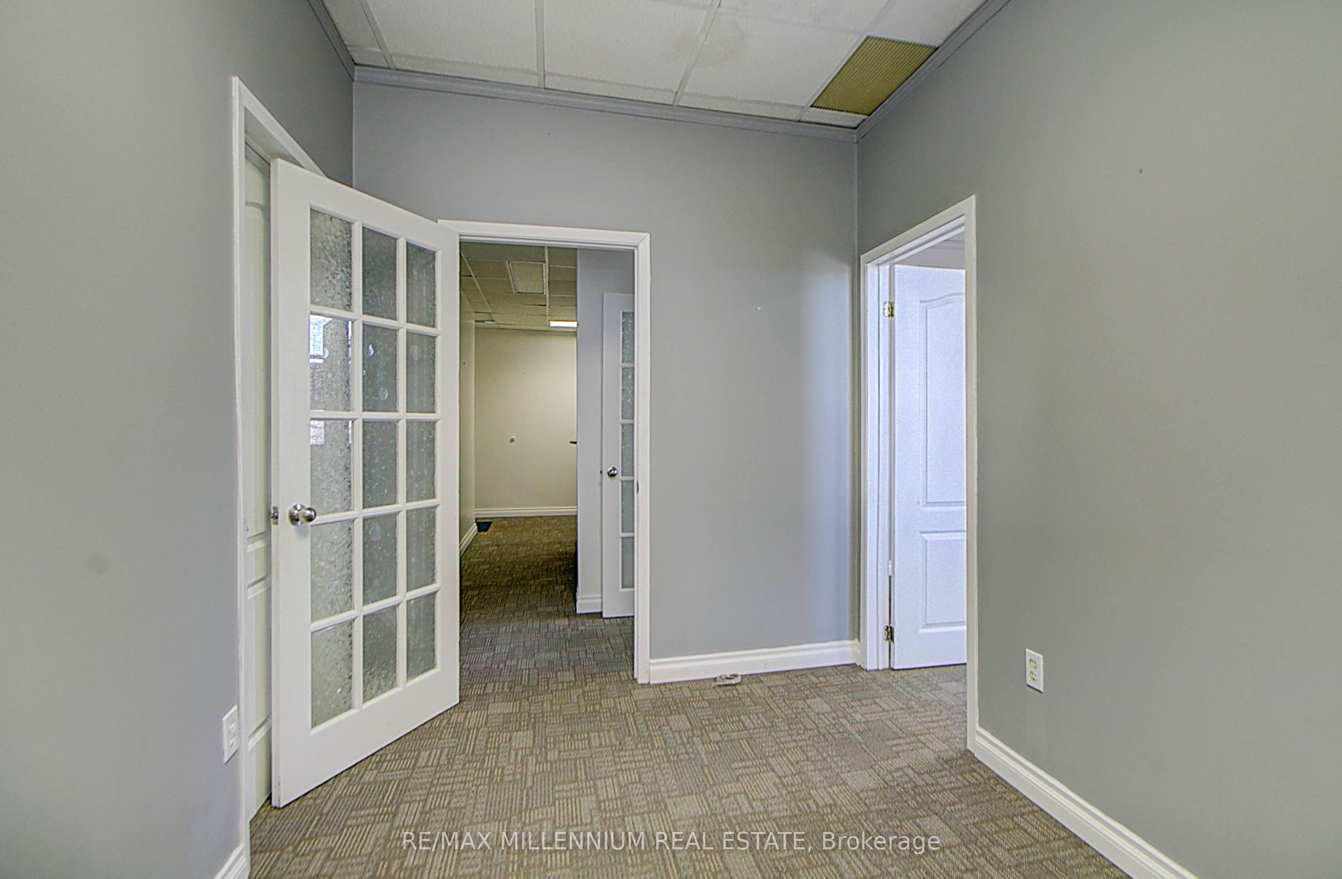 #304 - 101 Dundas Street Property Photo 7