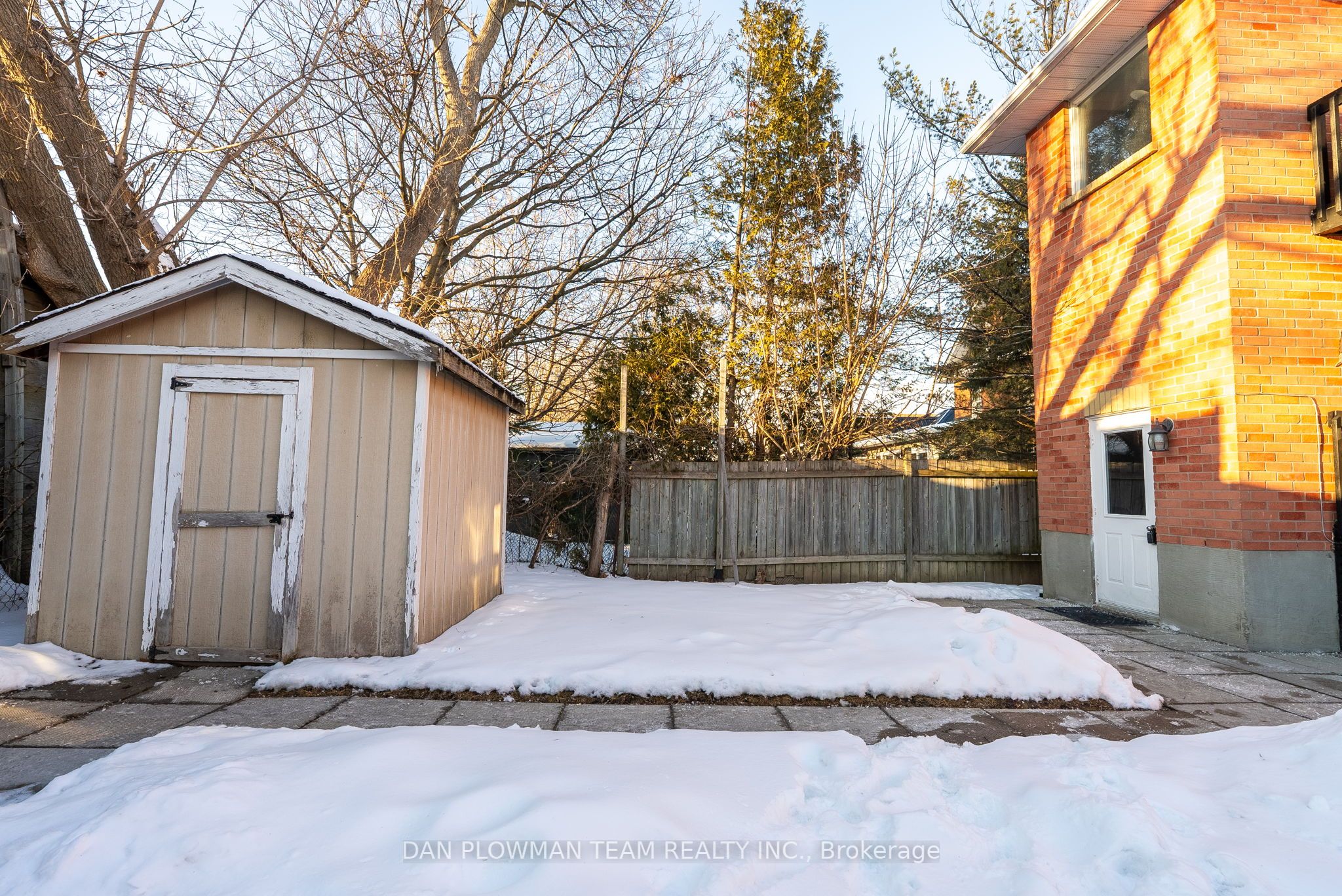 176/180 Nassau Street Property Photo 21