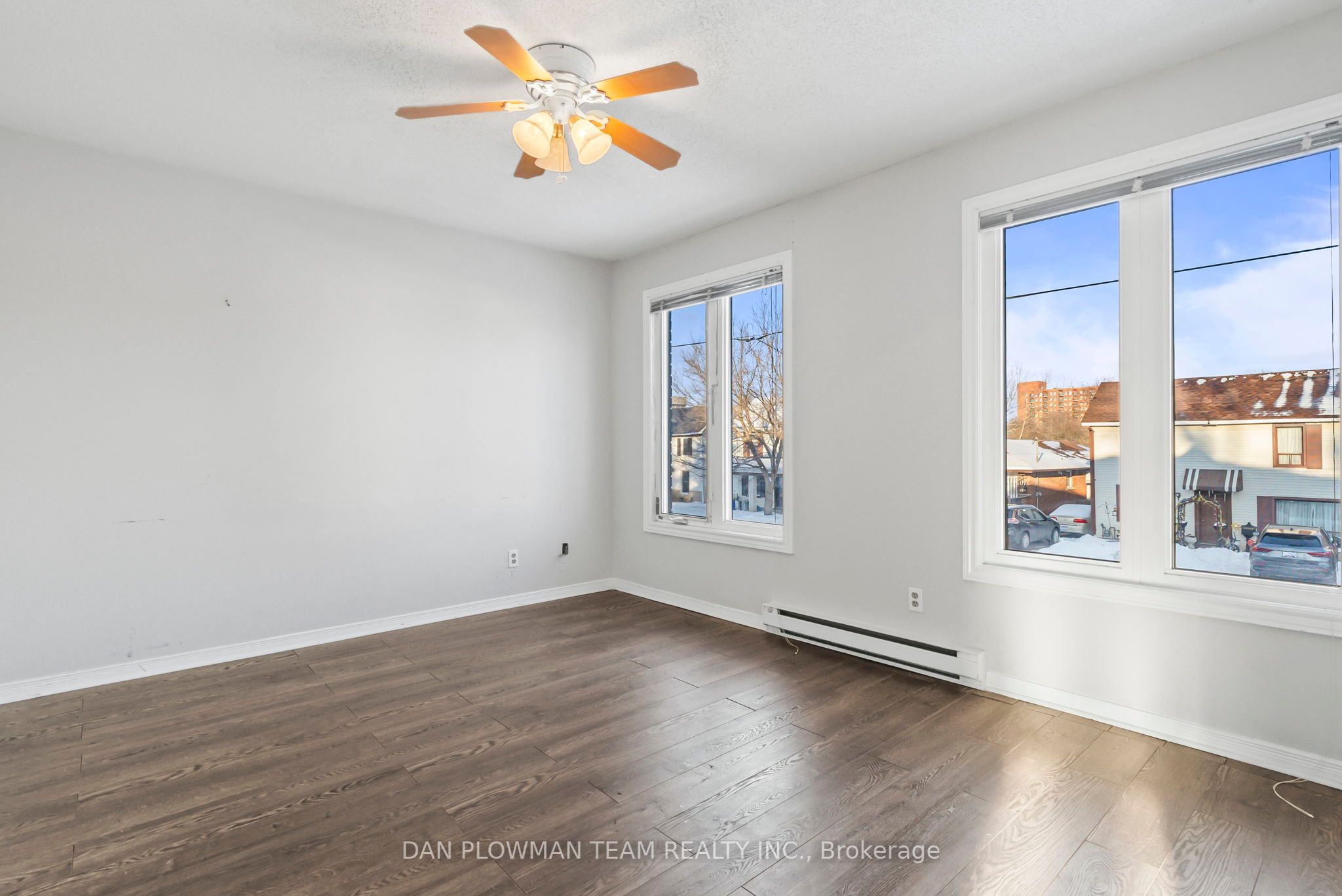 176/180 Nassau Street Property Photo 31