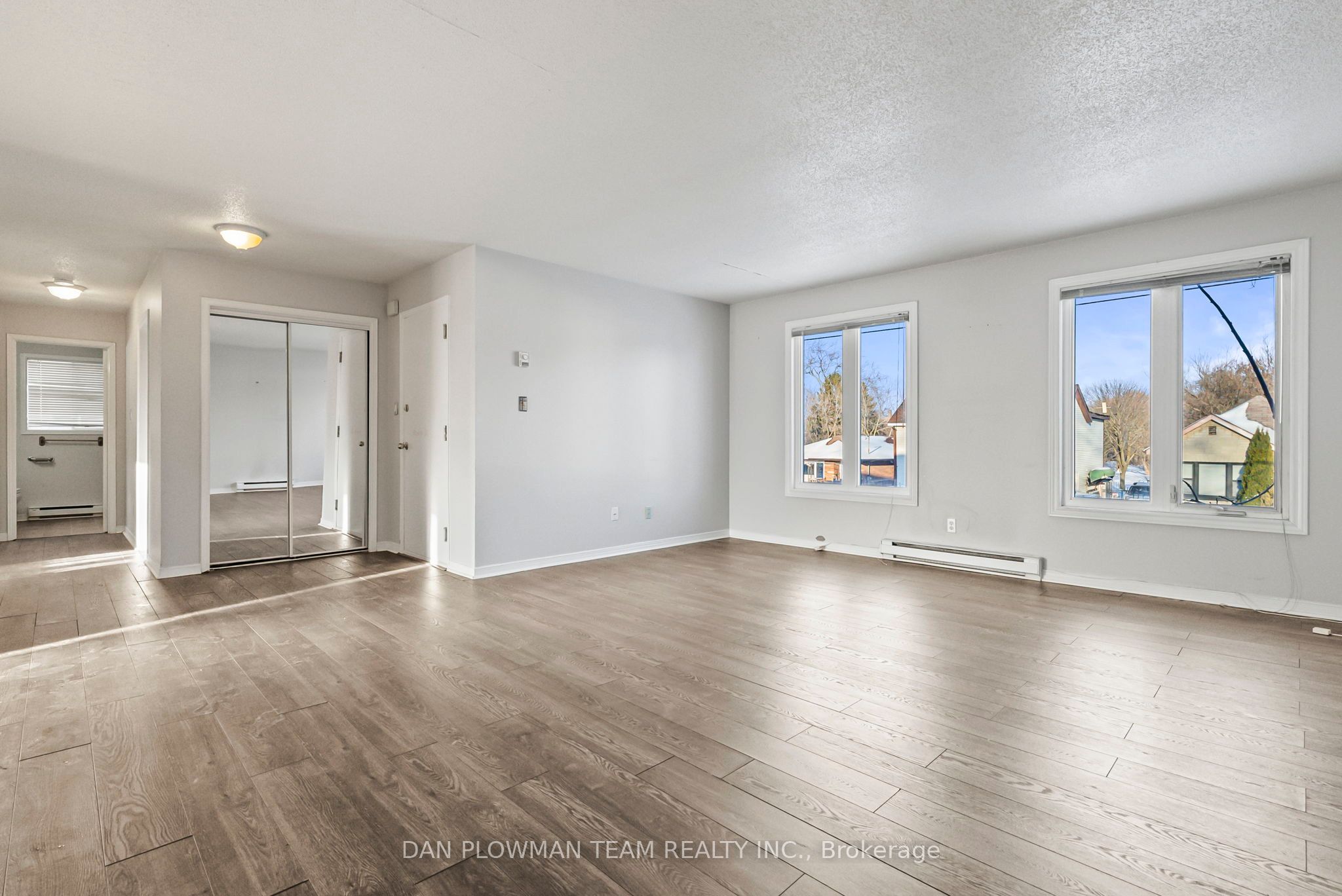 176/180 Nassau Street Property Photo 39