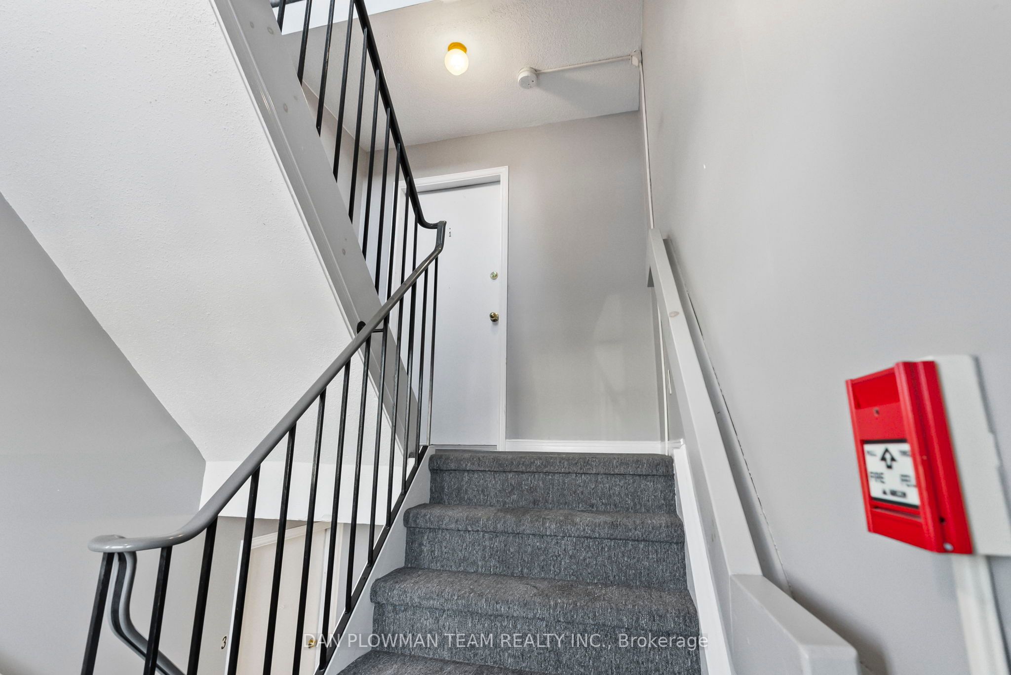 176/180 Nassau Street Property Photo 48