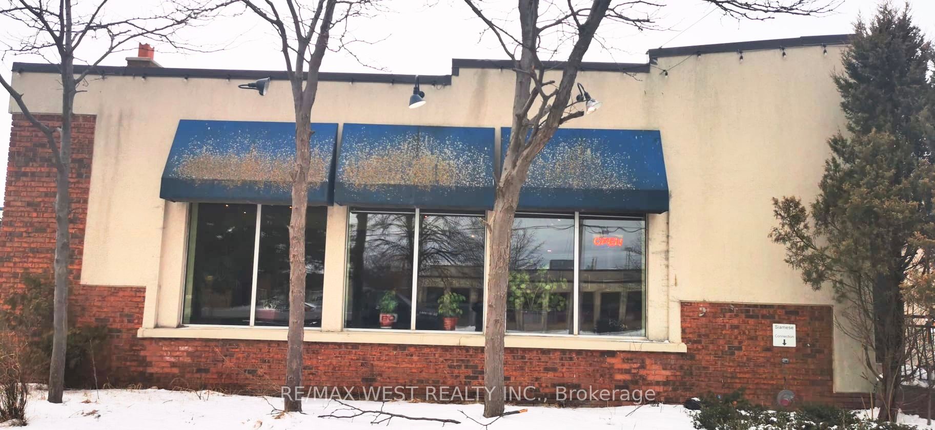 89 Commercial Avenue Property Photo 10
