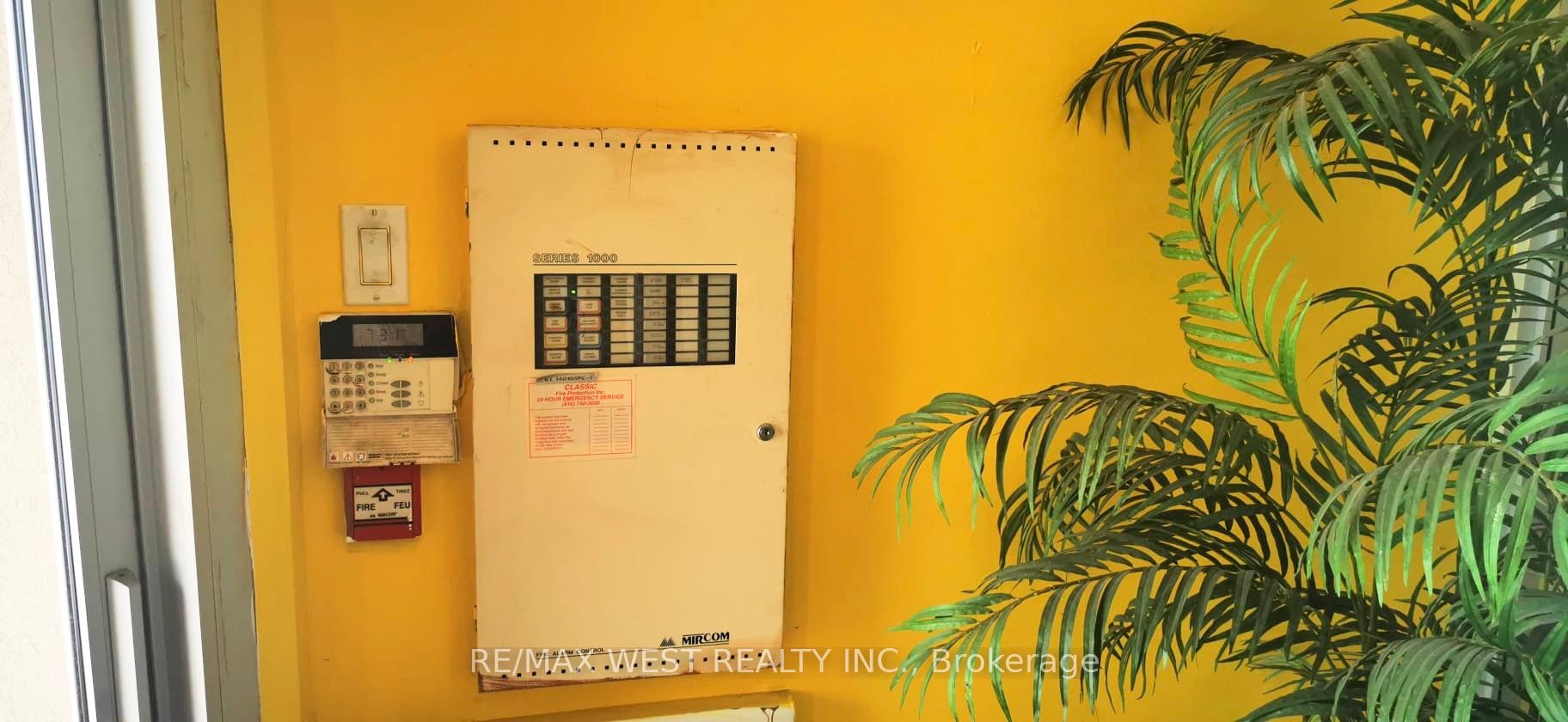 89 Commercial Avenue Property Photo 12