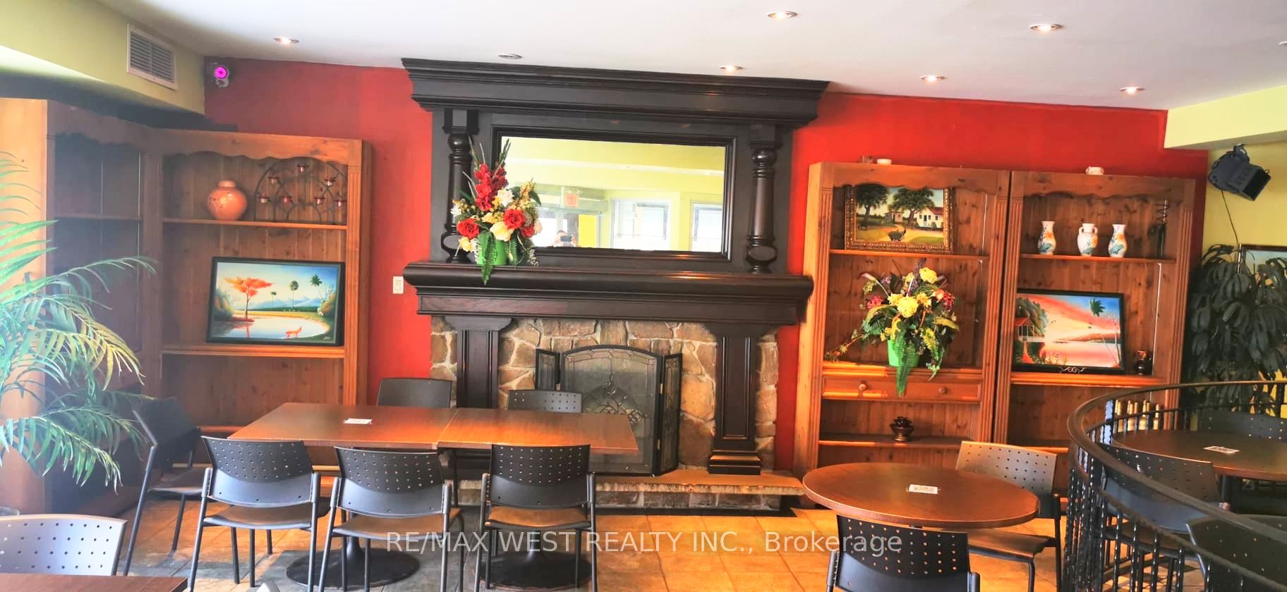 89 Commercial Avenue Property Photo 13