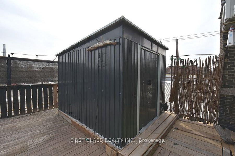 #201 - 3 Carlaw Avenue Property Photo 17