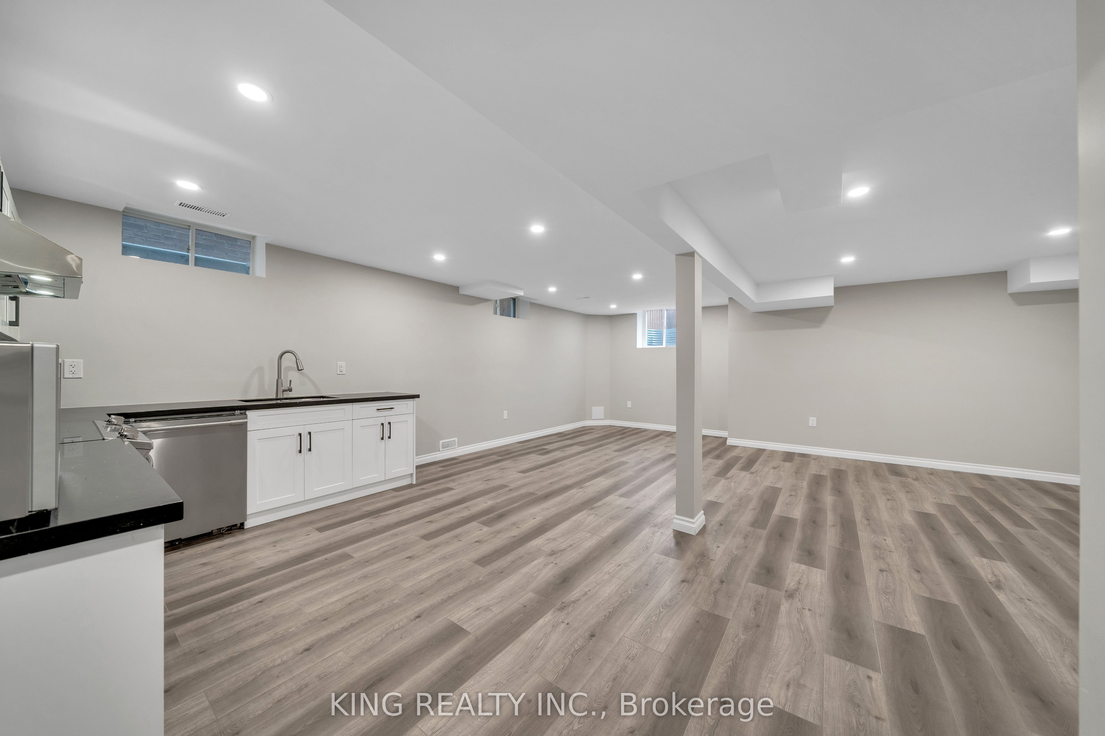 #basement Apartment - 152 Kenneth Cole Drive Property Photo 10
