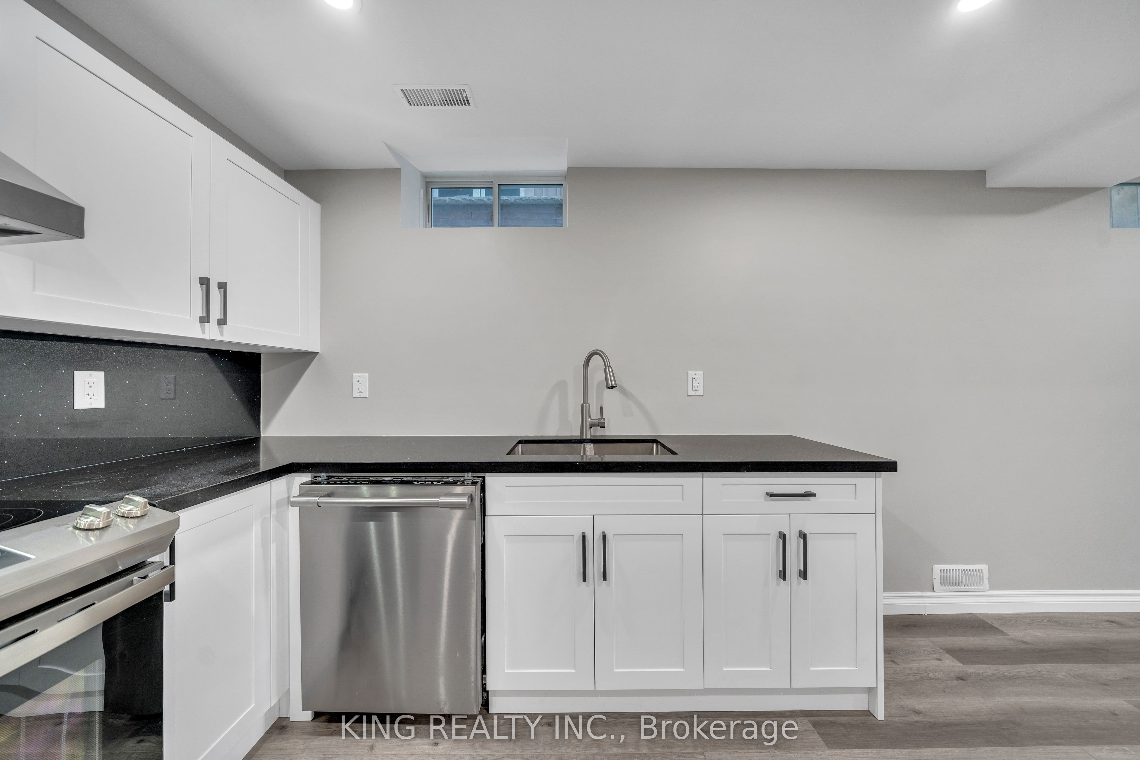 #basement Apartment - 152 Kenneth Cole Drive Property Photo 13