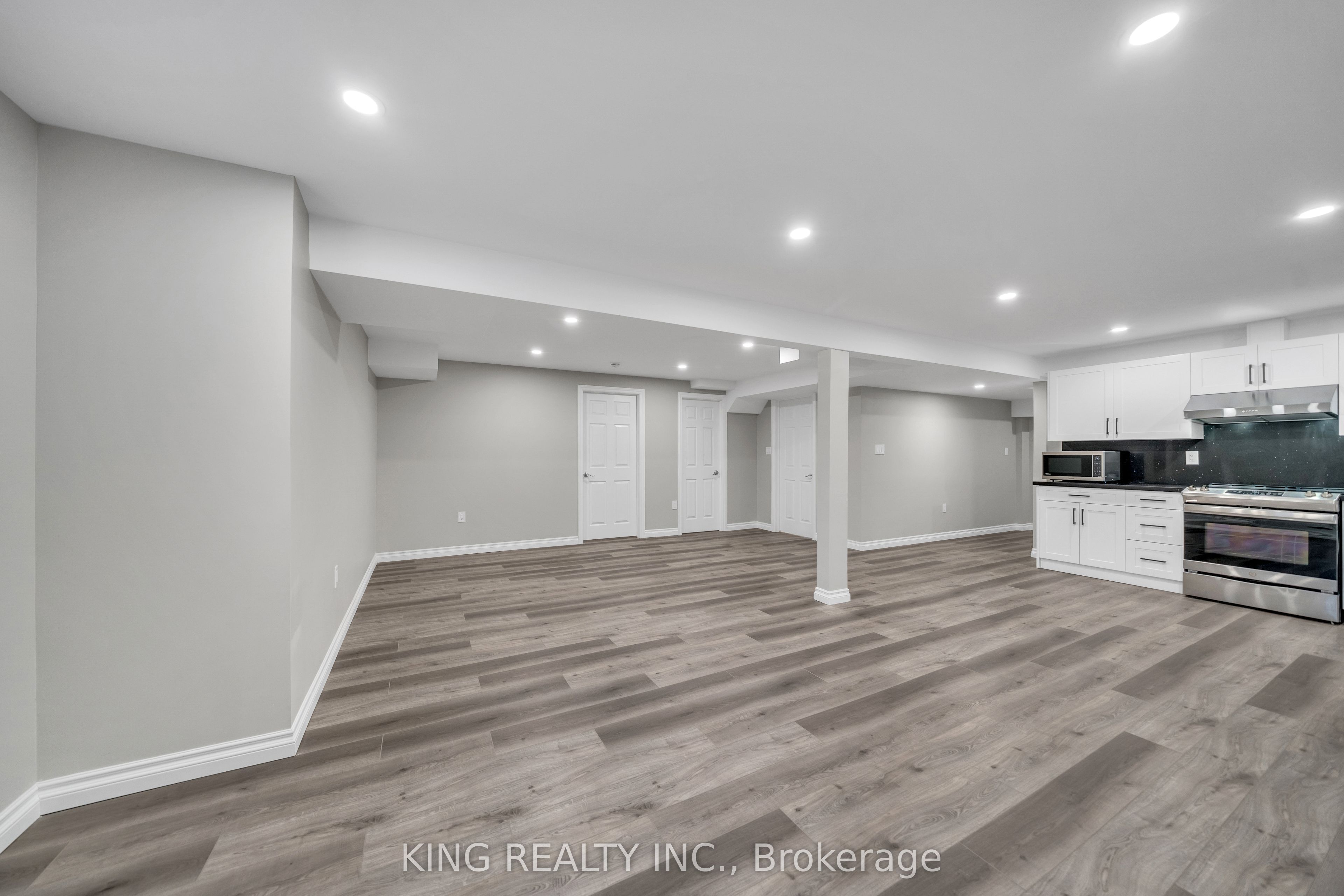 #basement Apartment - 152 Kenneth Cole Drive Property Photo 15